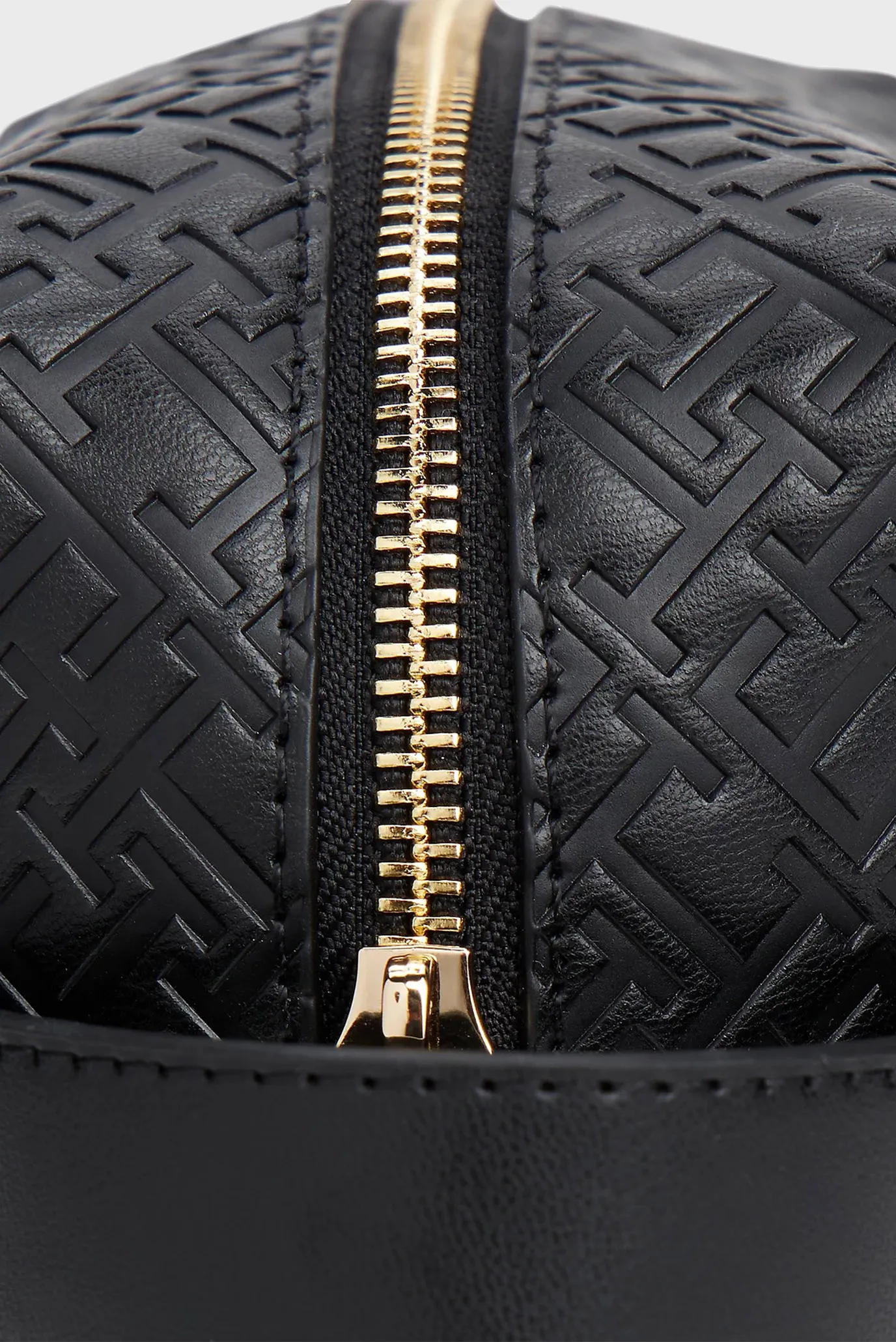 Косметичка TH ICON WASHBAG MONO 3