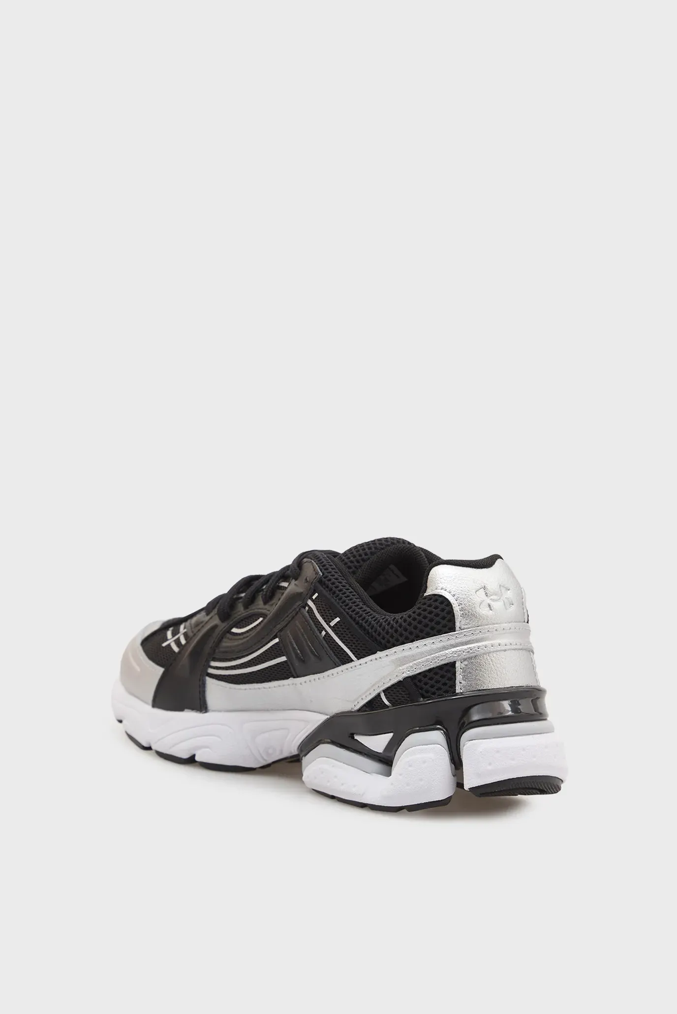 Кроссовки/UA Sola 5