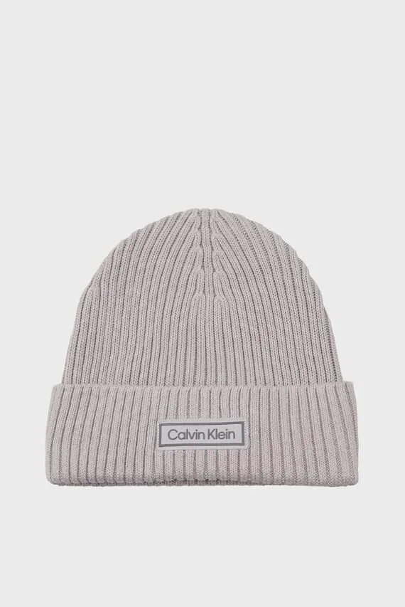 Shapka/PATCH CHUNKY RIB COTTON BEANIE Calvin Klein