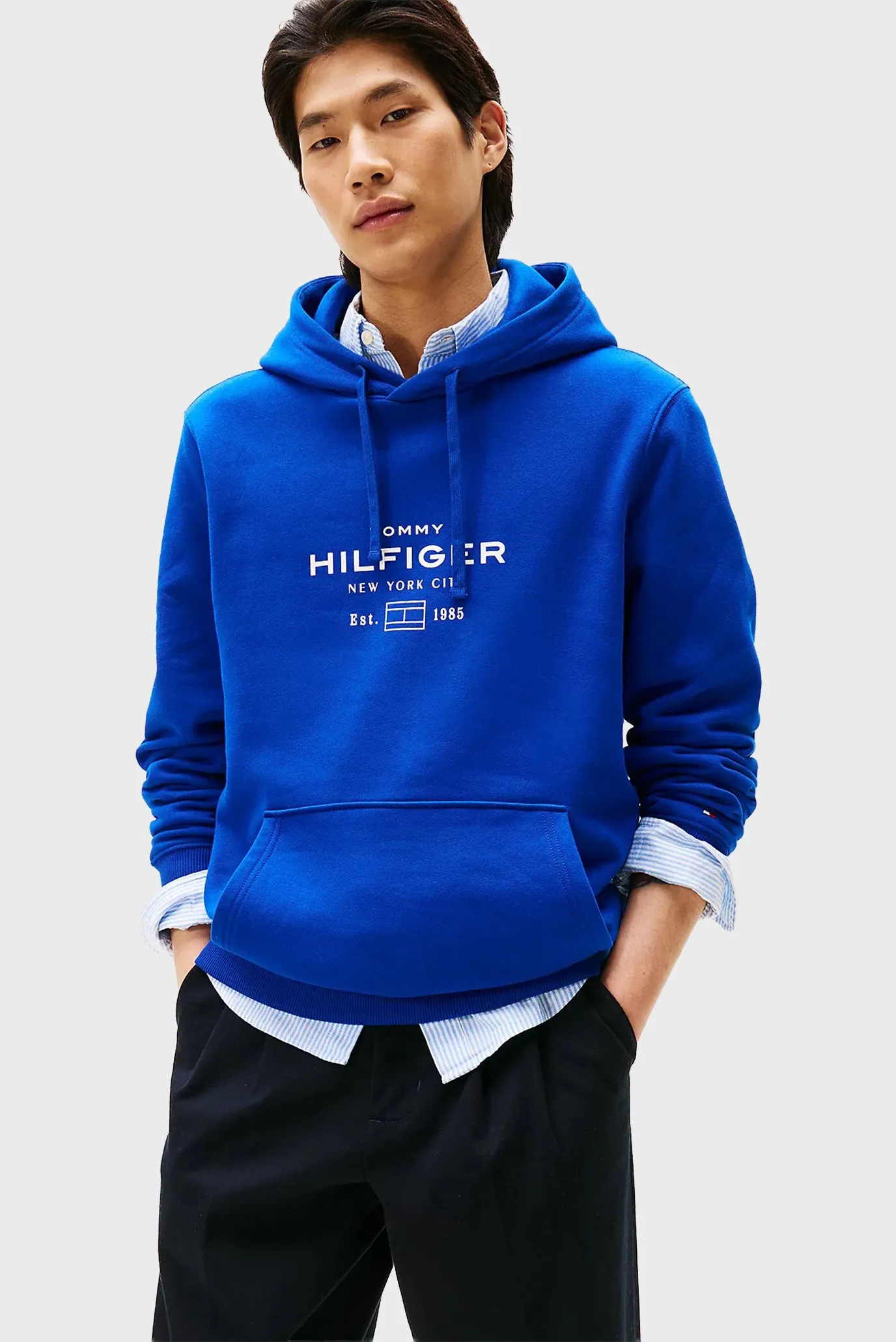 Hudi OVAL GRAPHIC HOODIE 1