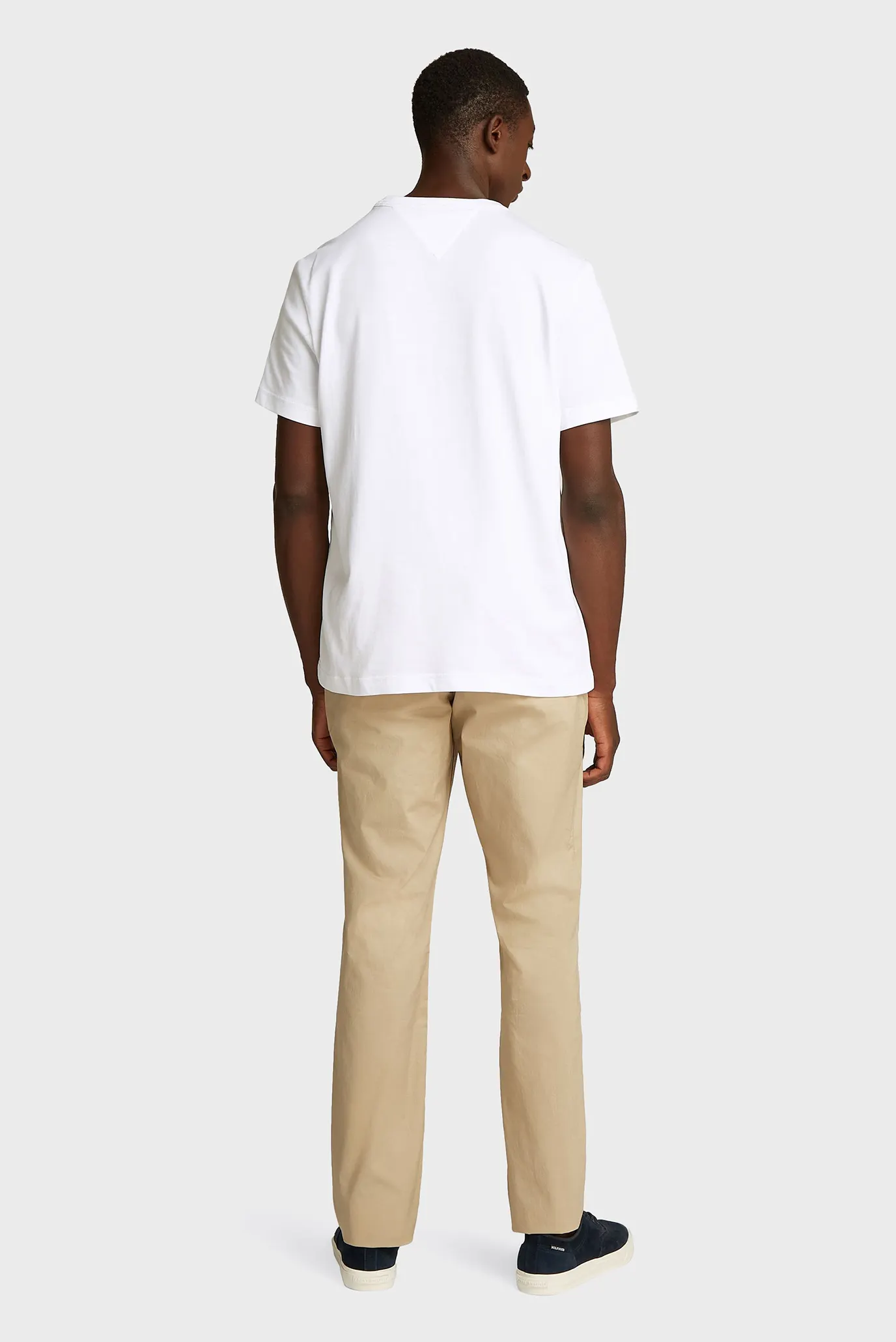 Futbolka ESSENTIAL RELAX FIT TEE 3