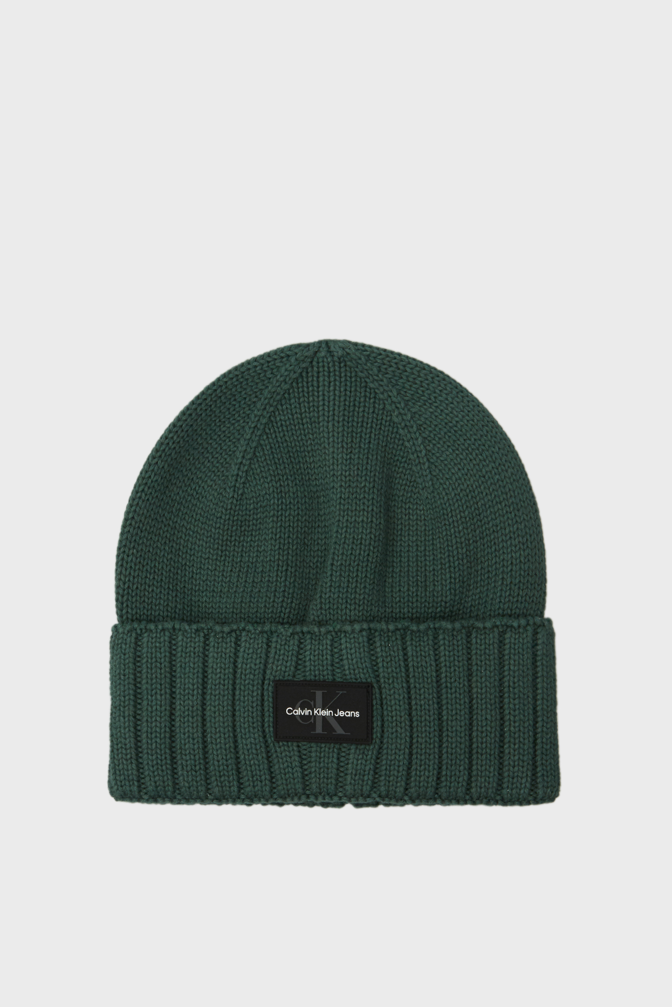 Shapka MONO LOGO PATCH BEANIE RUBCalvin Klein Jeans Shapka MONO LOGO PATCH BEANIE RUB 1