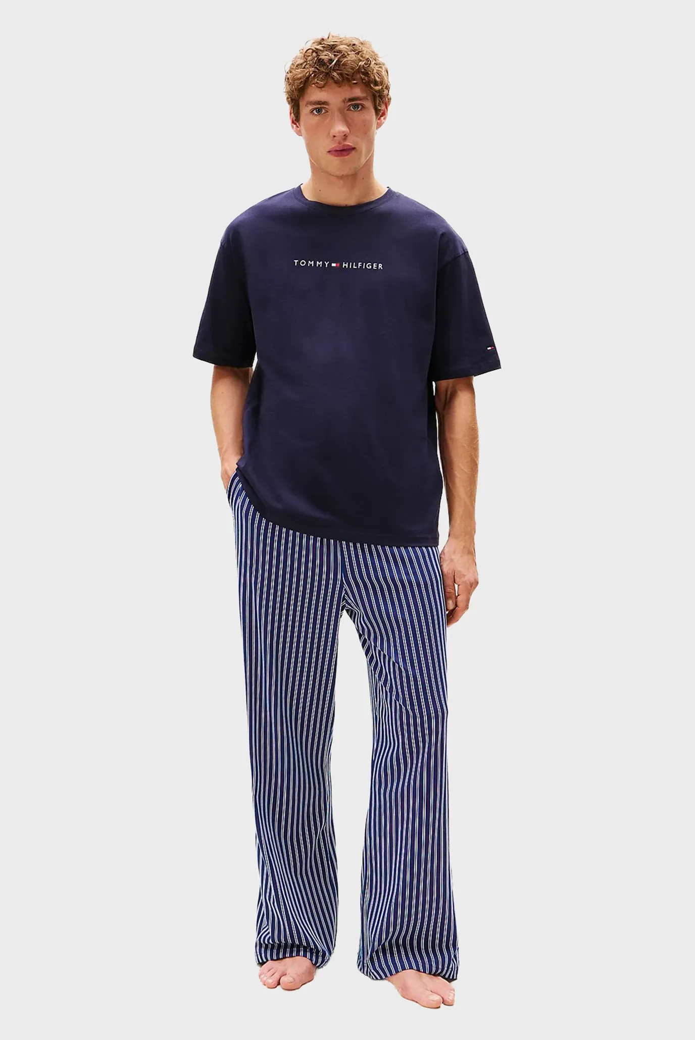 Futbolka SS TEE CONT. LOGO 2