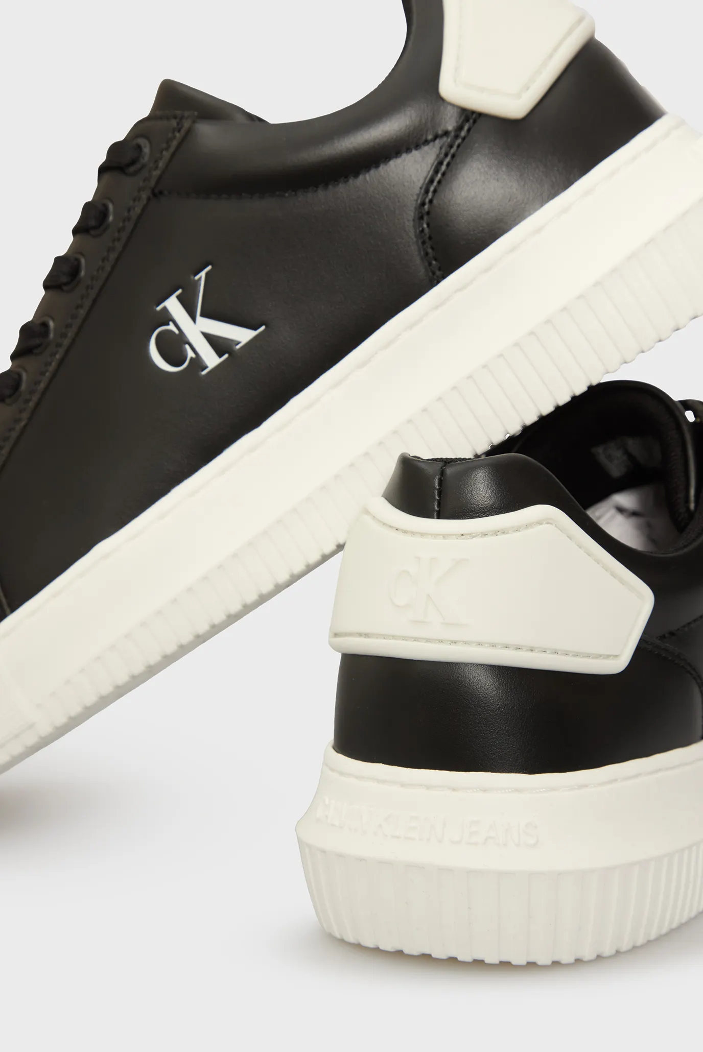 Кроссовки CHUNKY CUPSOLE RU PATCH LTH 2