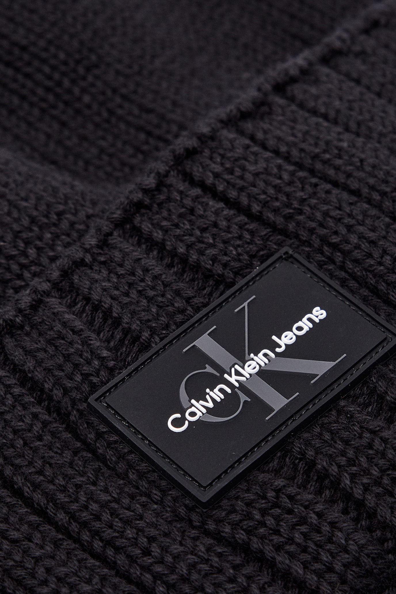 Shapka MONO LOGO PATCH BEANIE RUBCalvin Klein Jeans Shapka MONO LOGO PATCH BEANIE RUB 3