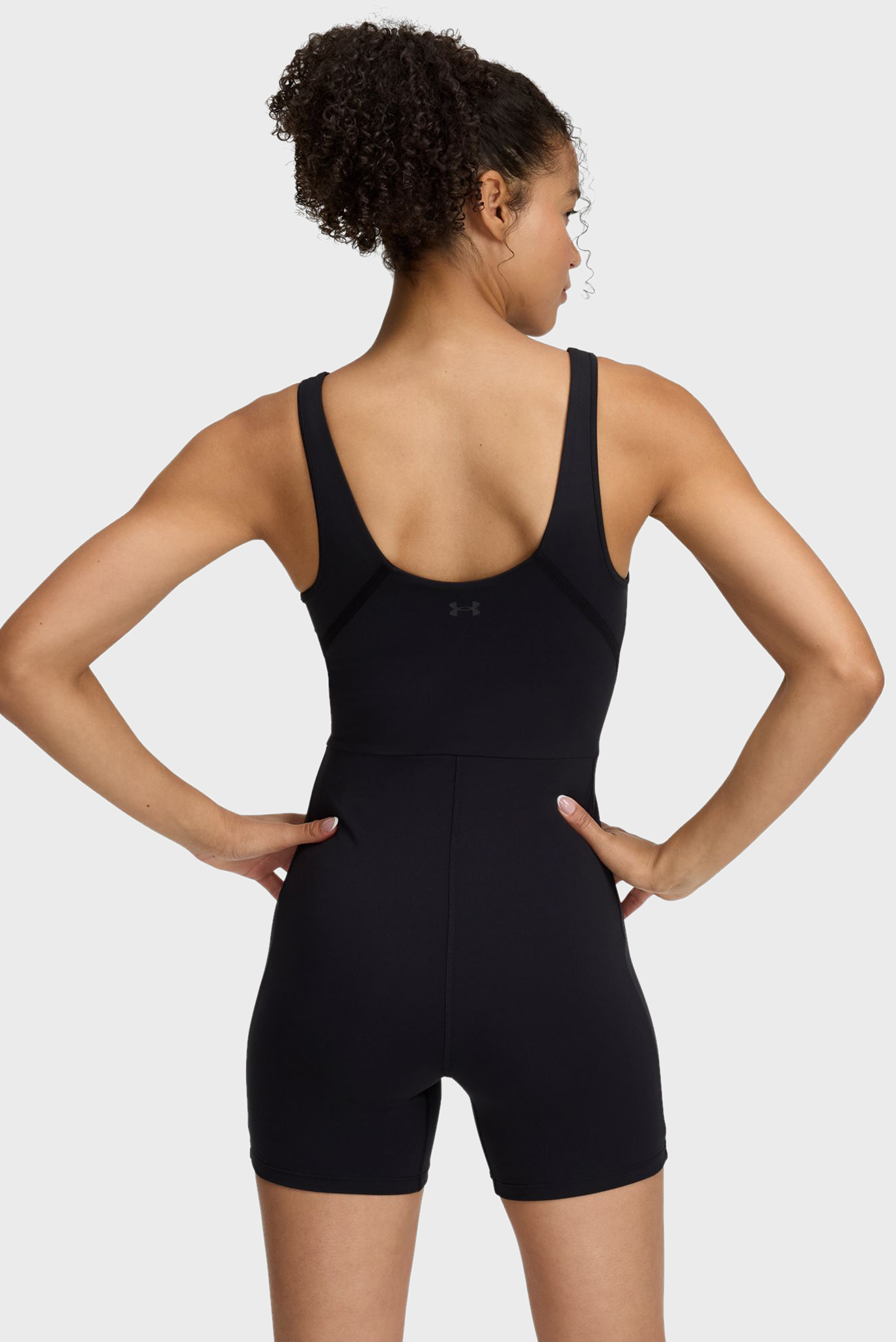 Комбинезон Motion Shorts Bodysuit 3