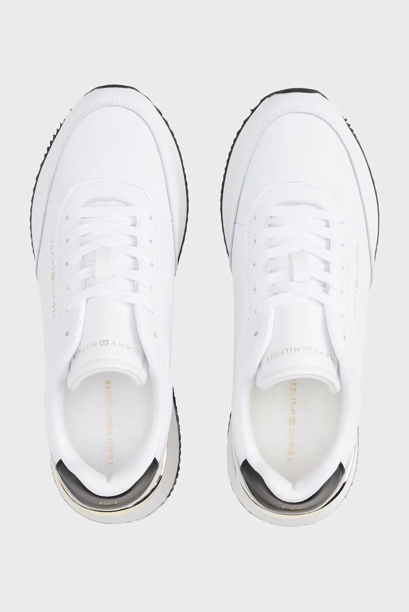 Krossovka CHIC FASHION RUNNER 3