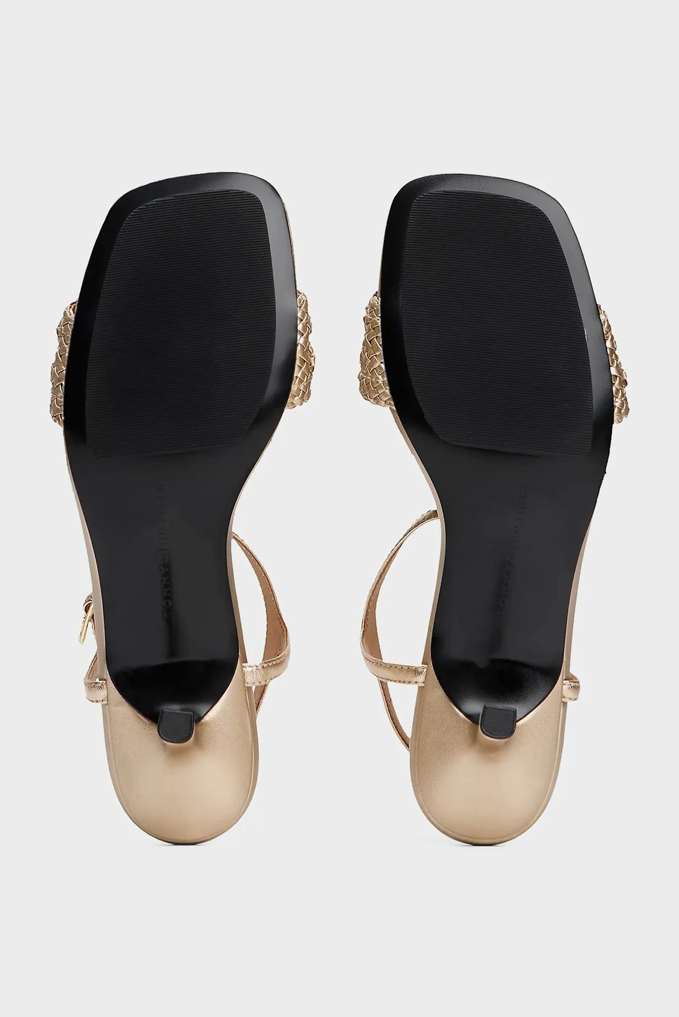 Bosonojkalar METALLIC LTHR KITTEN SANDAL 5