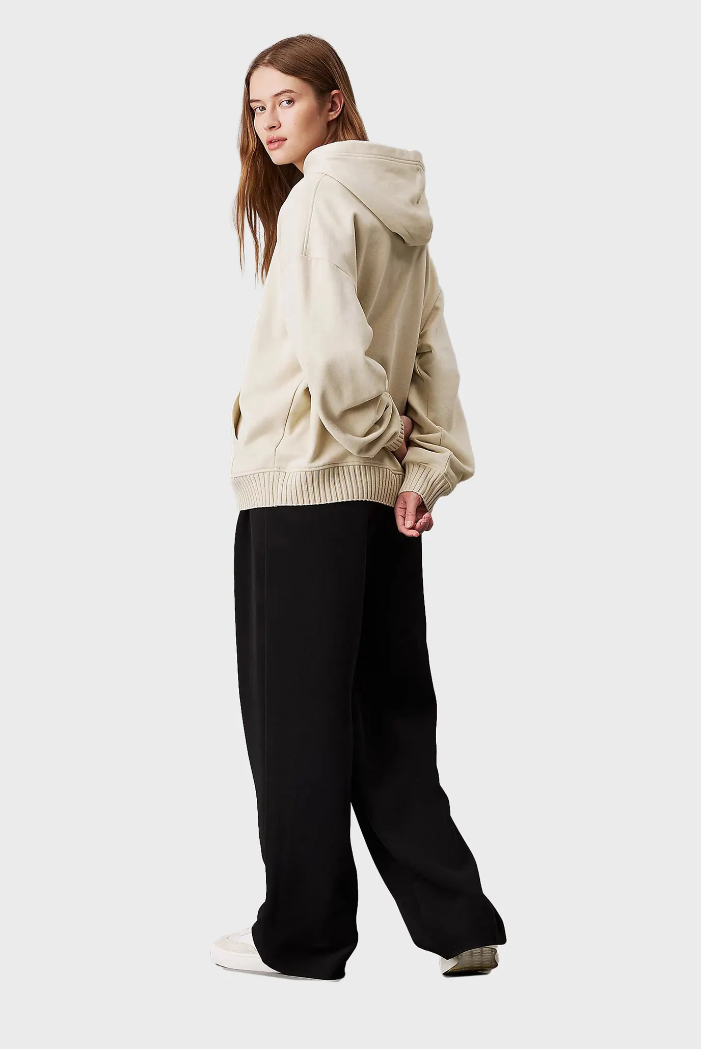 Hudi WOVEN LABEL PEACHED HOODIE 3