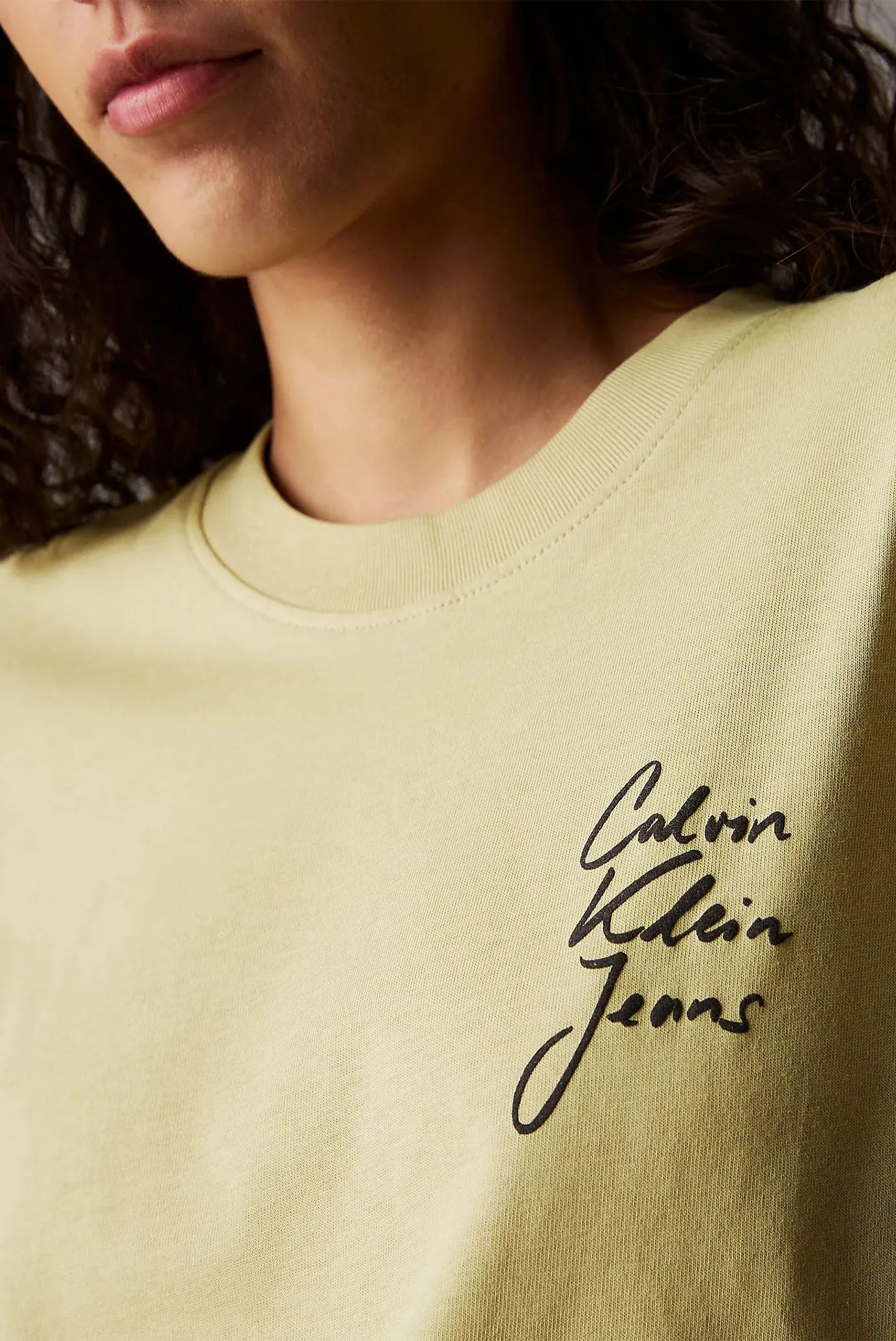 Футболка SCRIPT INSTITUTIONAL BABY TEE 4