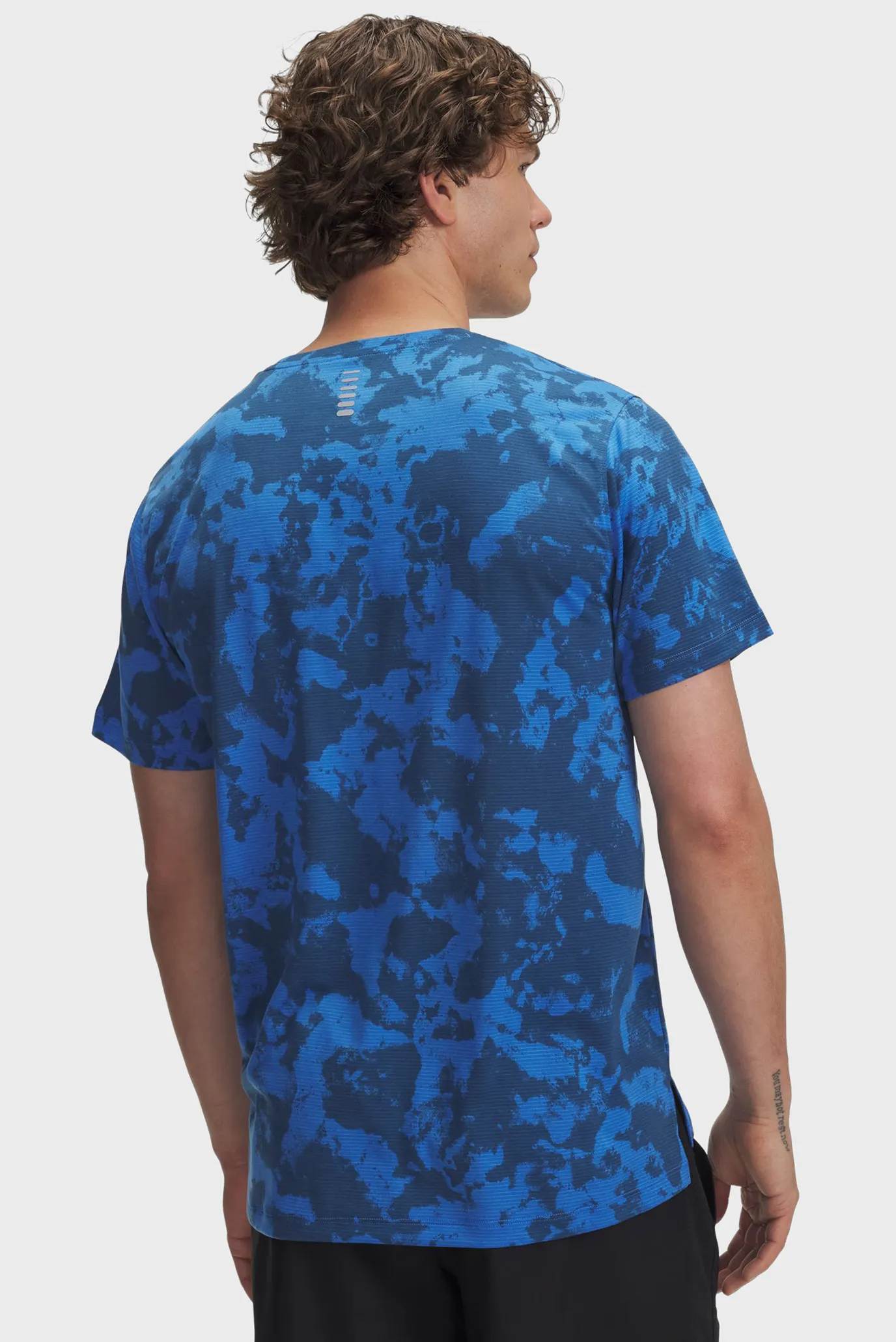 Футболка UA Launch Printed SS 2