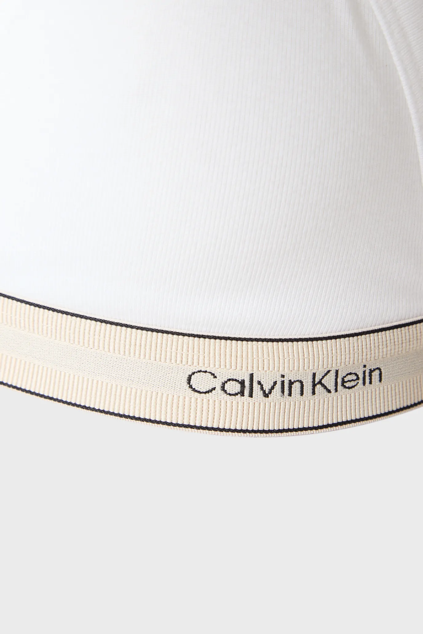 Бюстгальтер UNLINED TRIANGLE 6