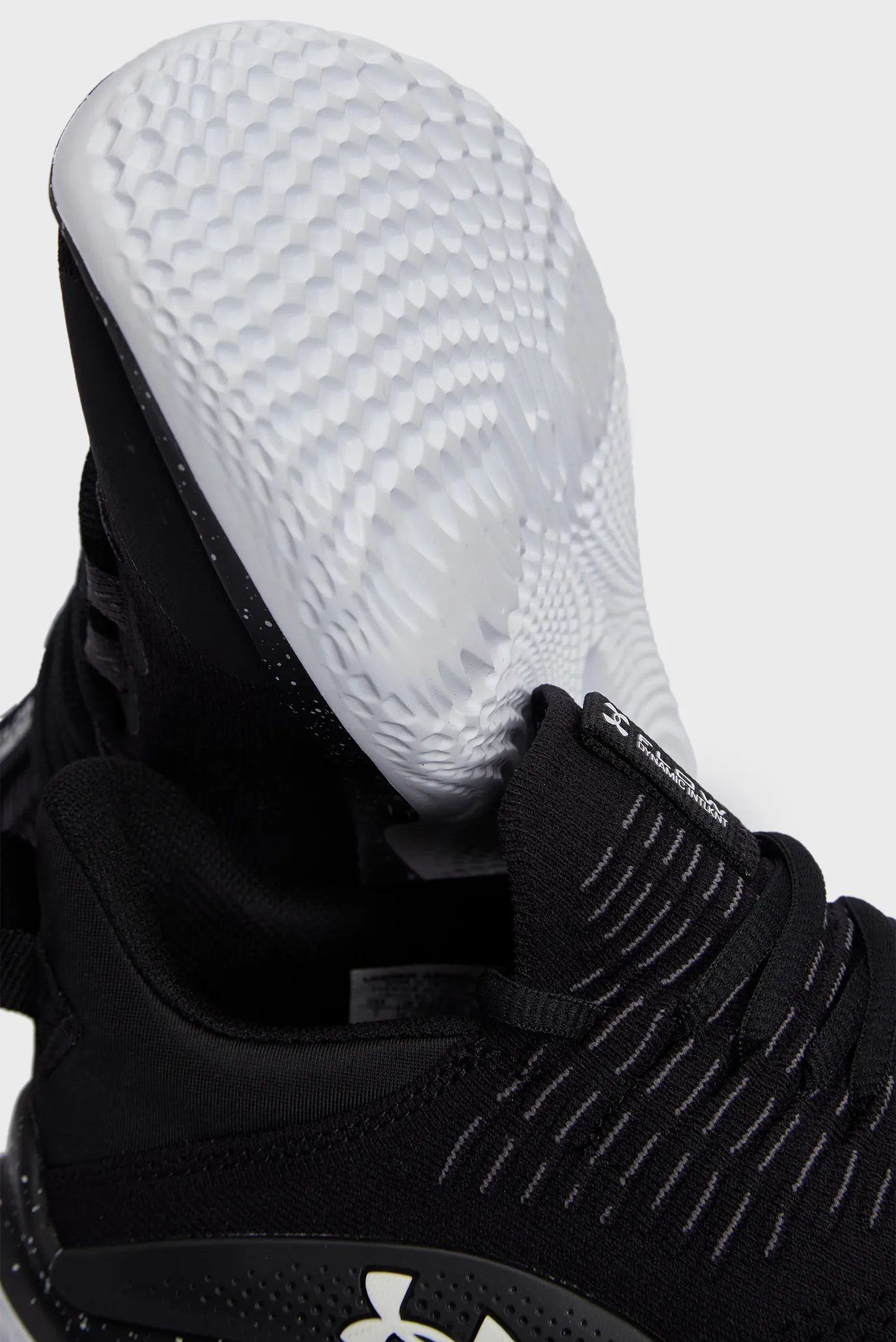 Krossovka UA W Flow Dynamic INTLKNT 2