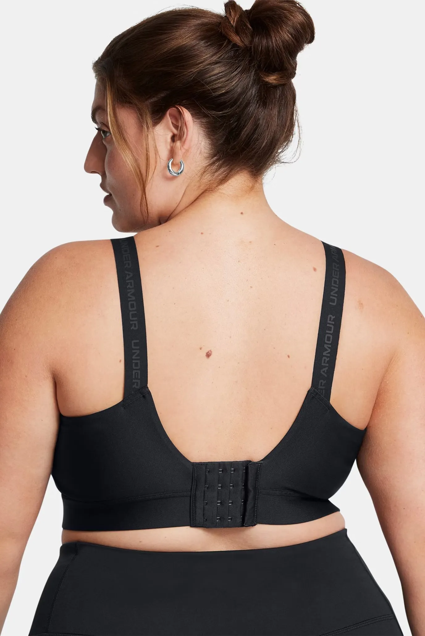 Топ/UA Infinity Mid 2.0 Bra& 2