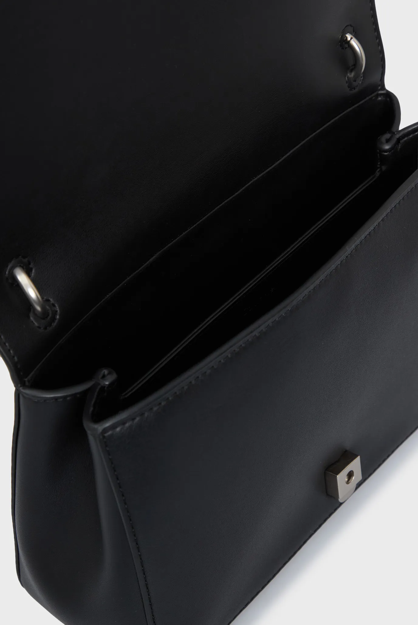 Сумка SCULPTED EW FLAP25 SHOULDER BAG 5