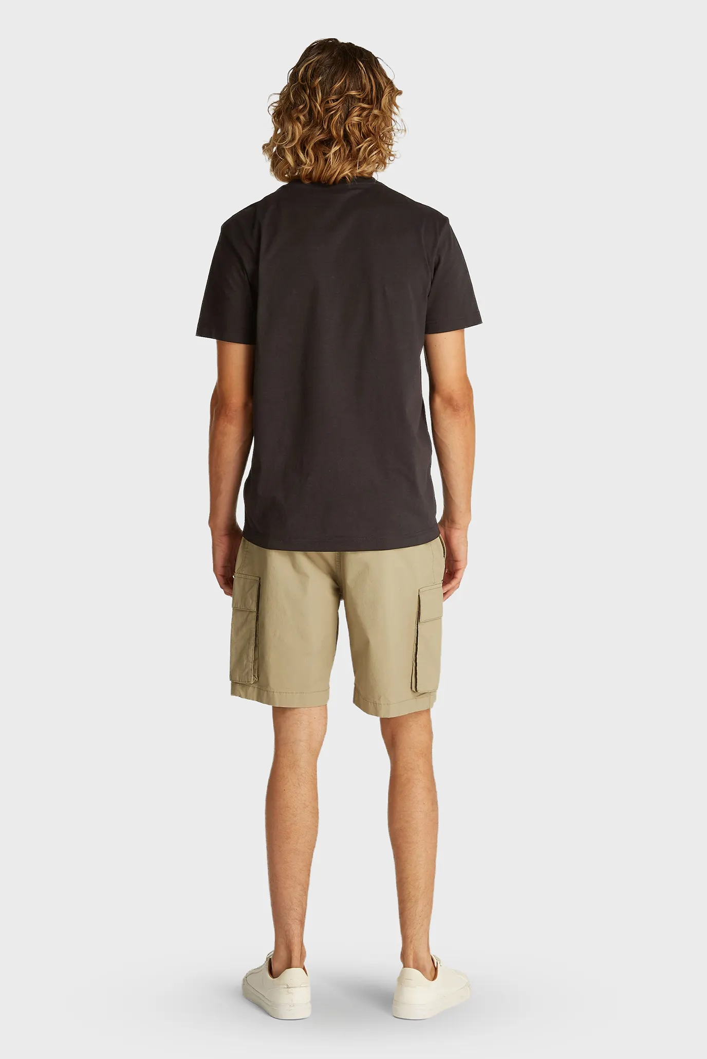 Futbolka BRUSH STROKE GRAPHIC TEE 3