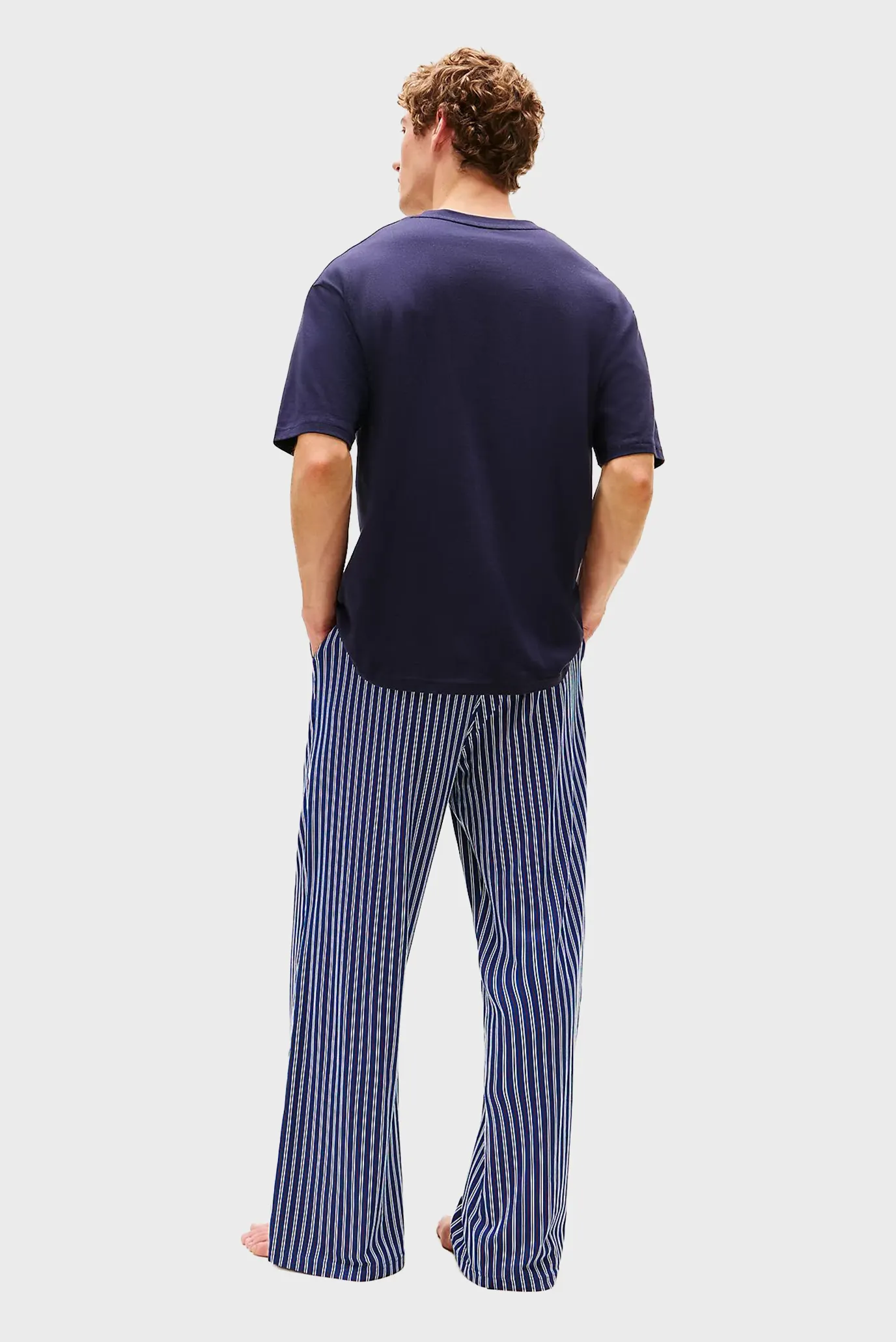 Futbolka SS TEE CONT. LOGO 3