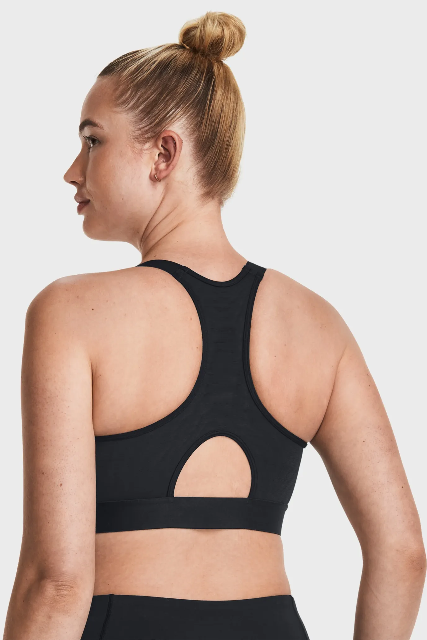 Top UA HeatGear High 5