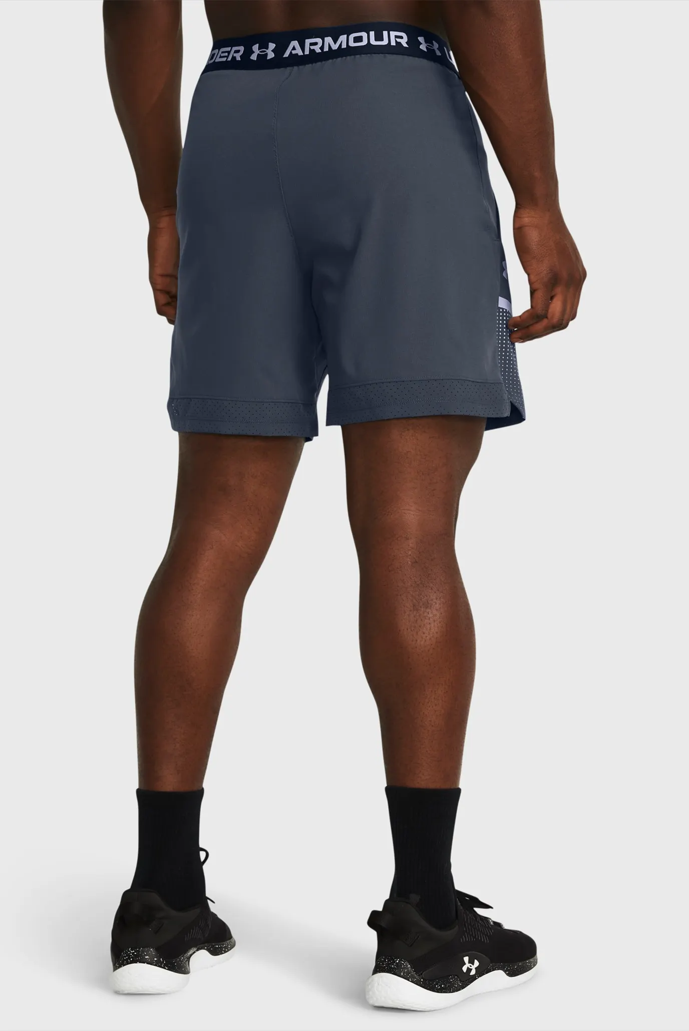 Shortik UA Vanish Woven 6in Grph Sts 2