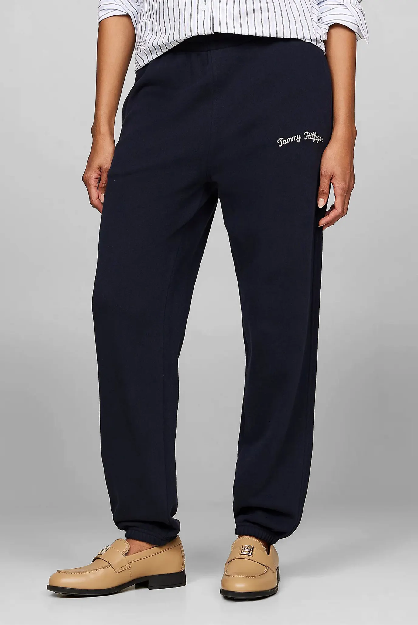 Штаны спортивные REG SCRIPT SWEATPANTS 1