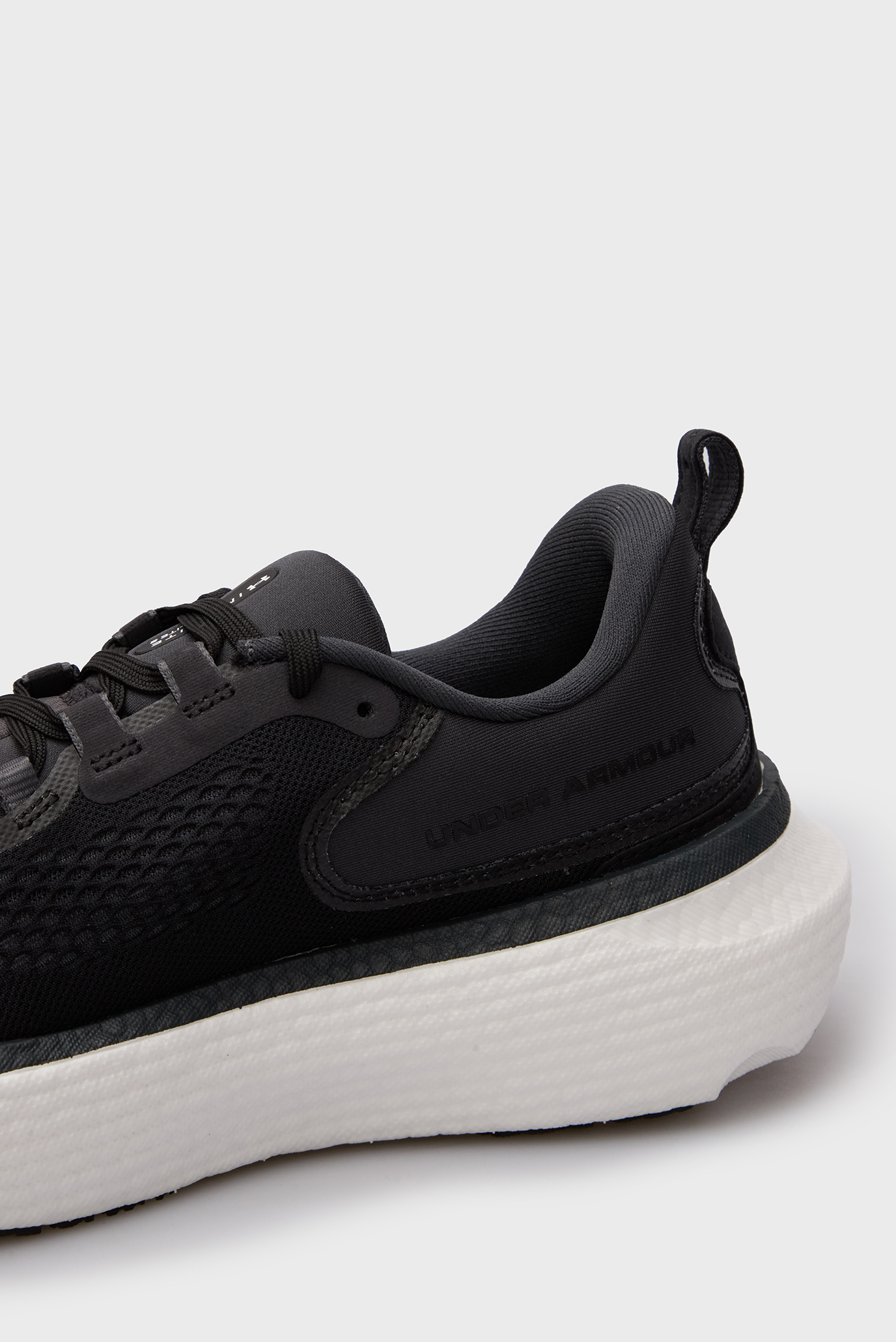 Krossovka UA Infinite Elite 2 2