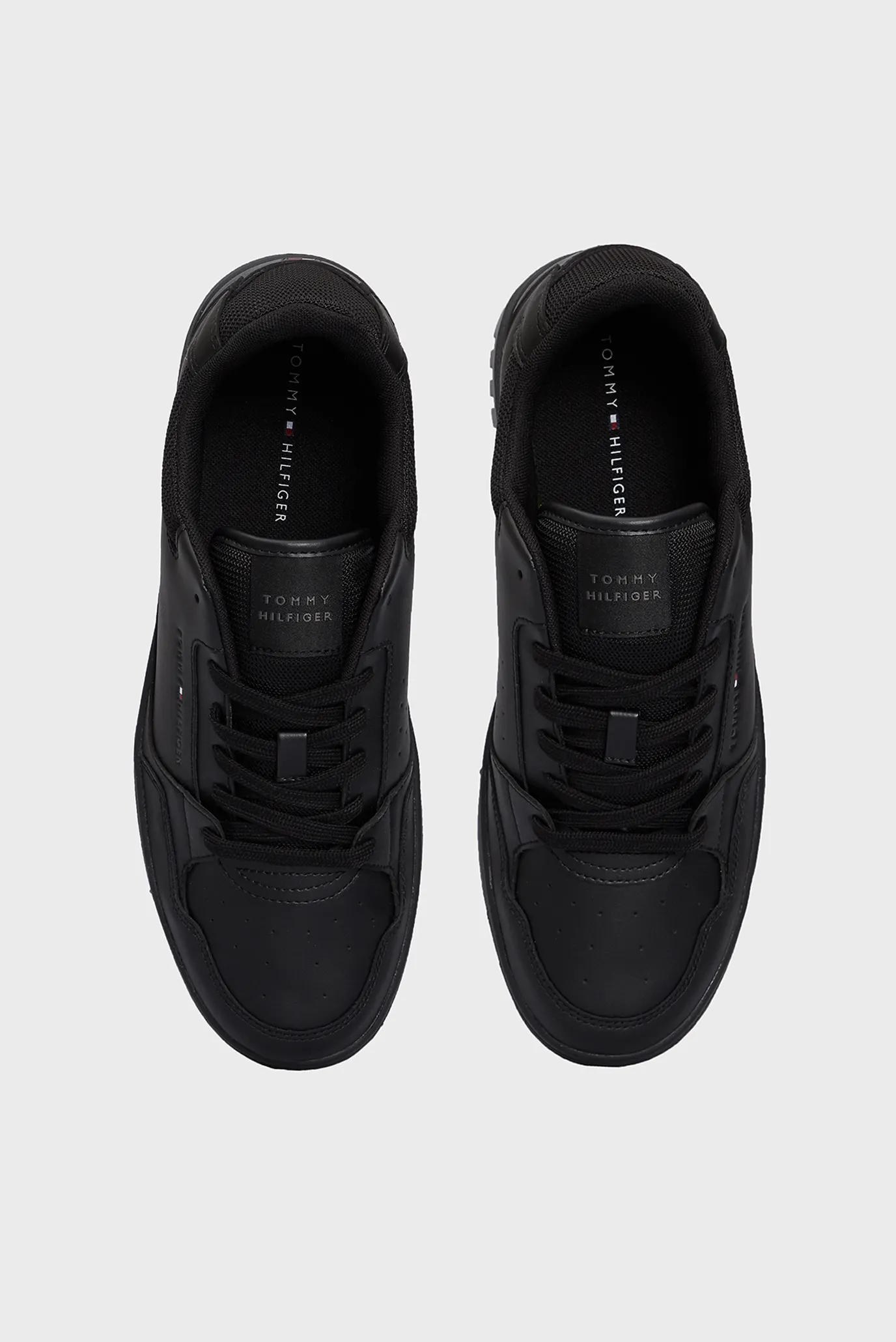 Krossovka TH BASKET CORE LEATHER ESS 4