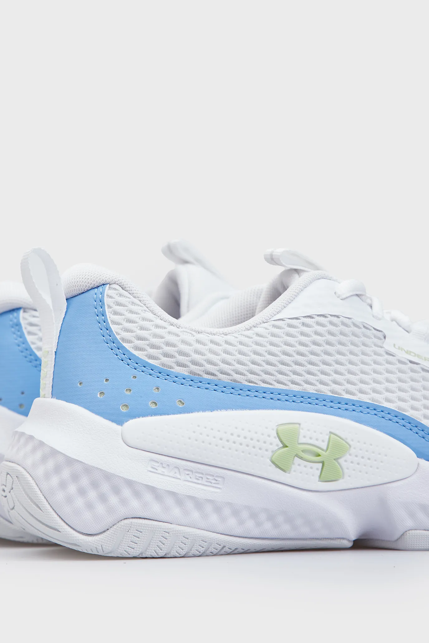 Krossovka UA W Dynamic Select 2