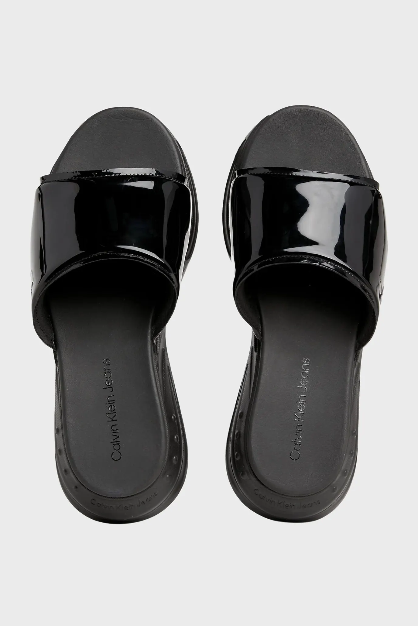 Слайдеры CHUNKY COMF SLIDE MR WN 4