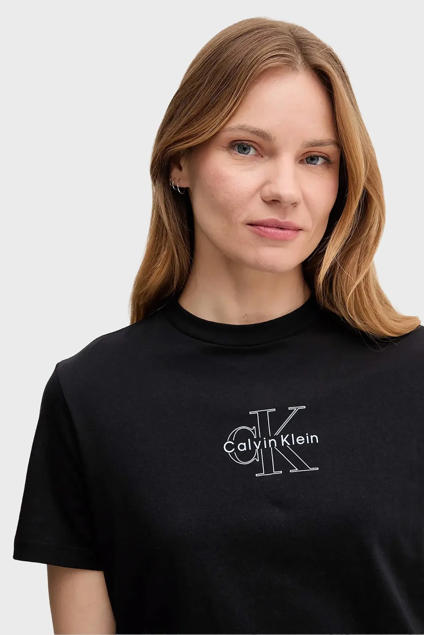 Futbolka SS CLASSIC FIT TEE 4