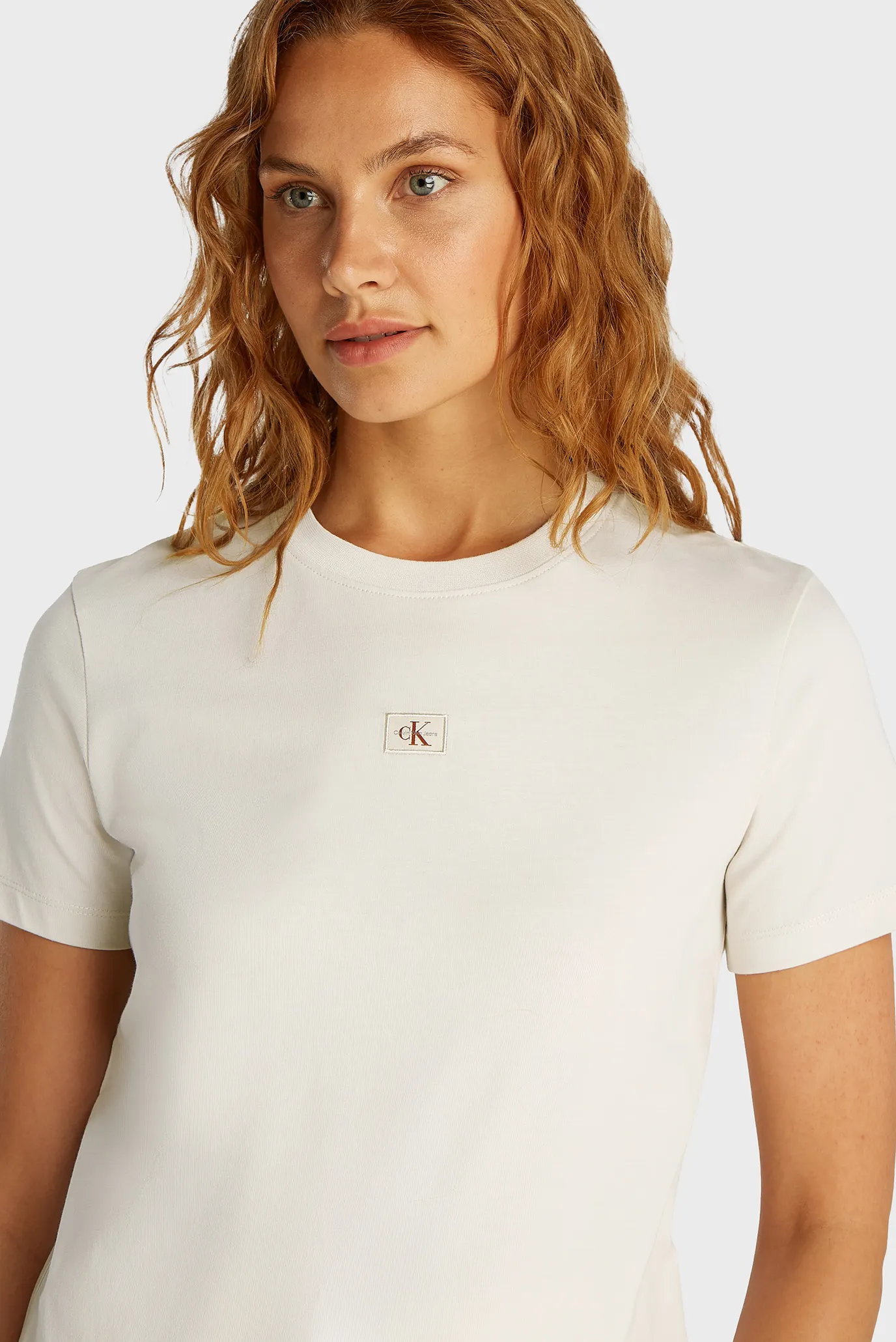 Футболка WOVEN LABEL REGULAR TEE 4