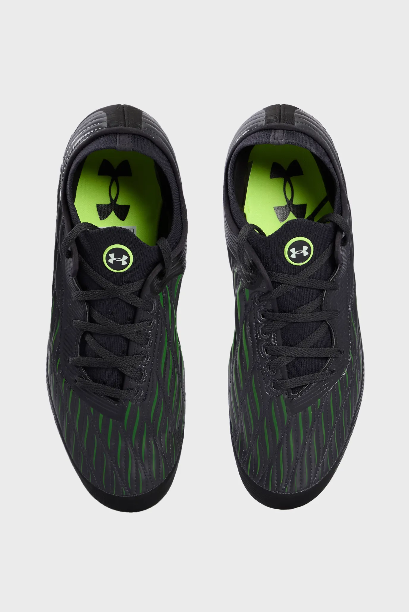 Krossovka UA Magnetico Pro 4 FG 4