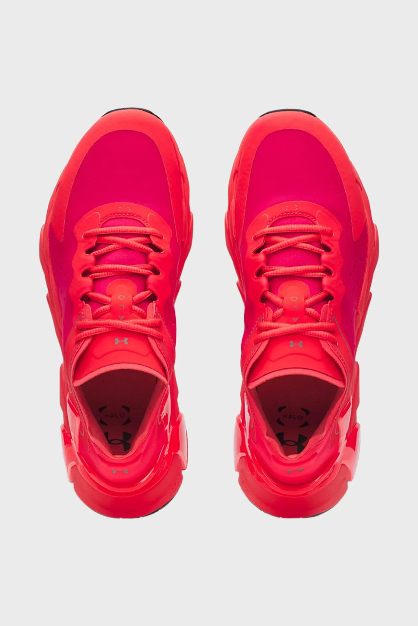 Krossovka UA Halo Trainer 3