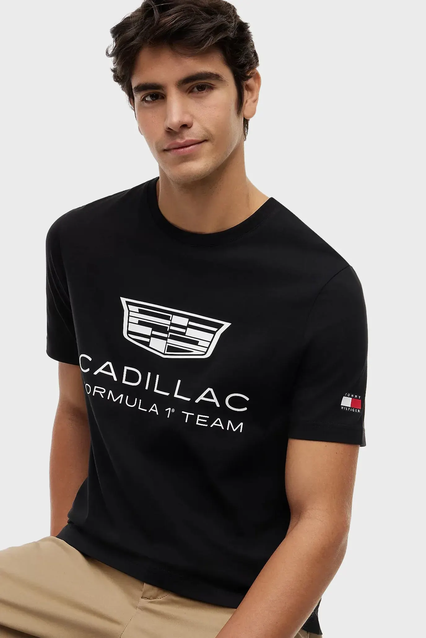 Футболка/TH X CF1 SHIELD GRAP 4