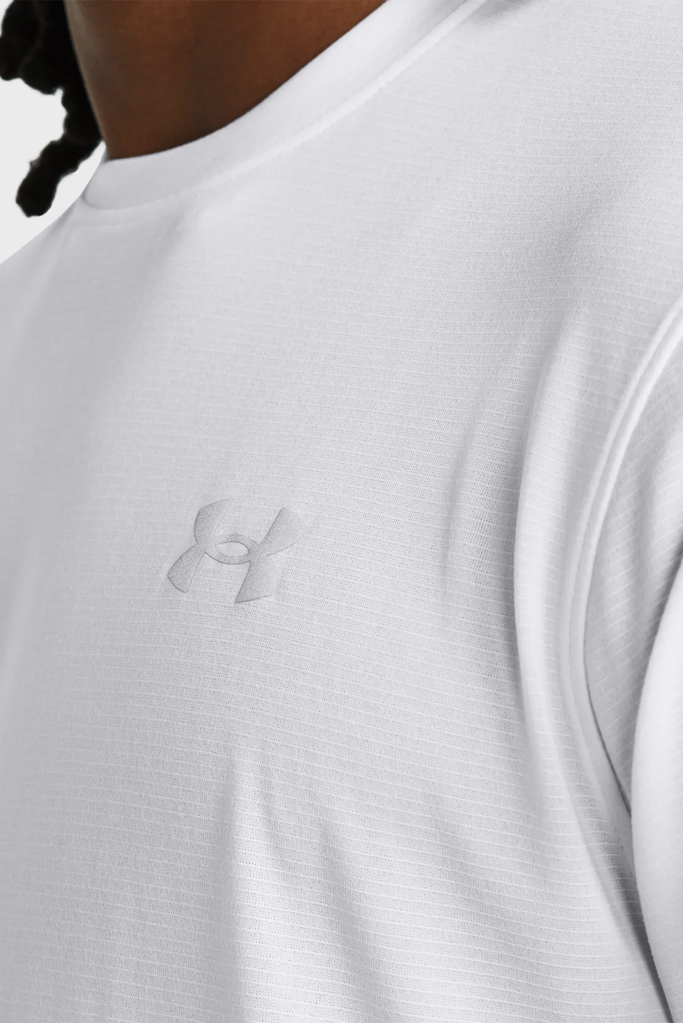 Futbolka UA Launch Shortsleeve 3