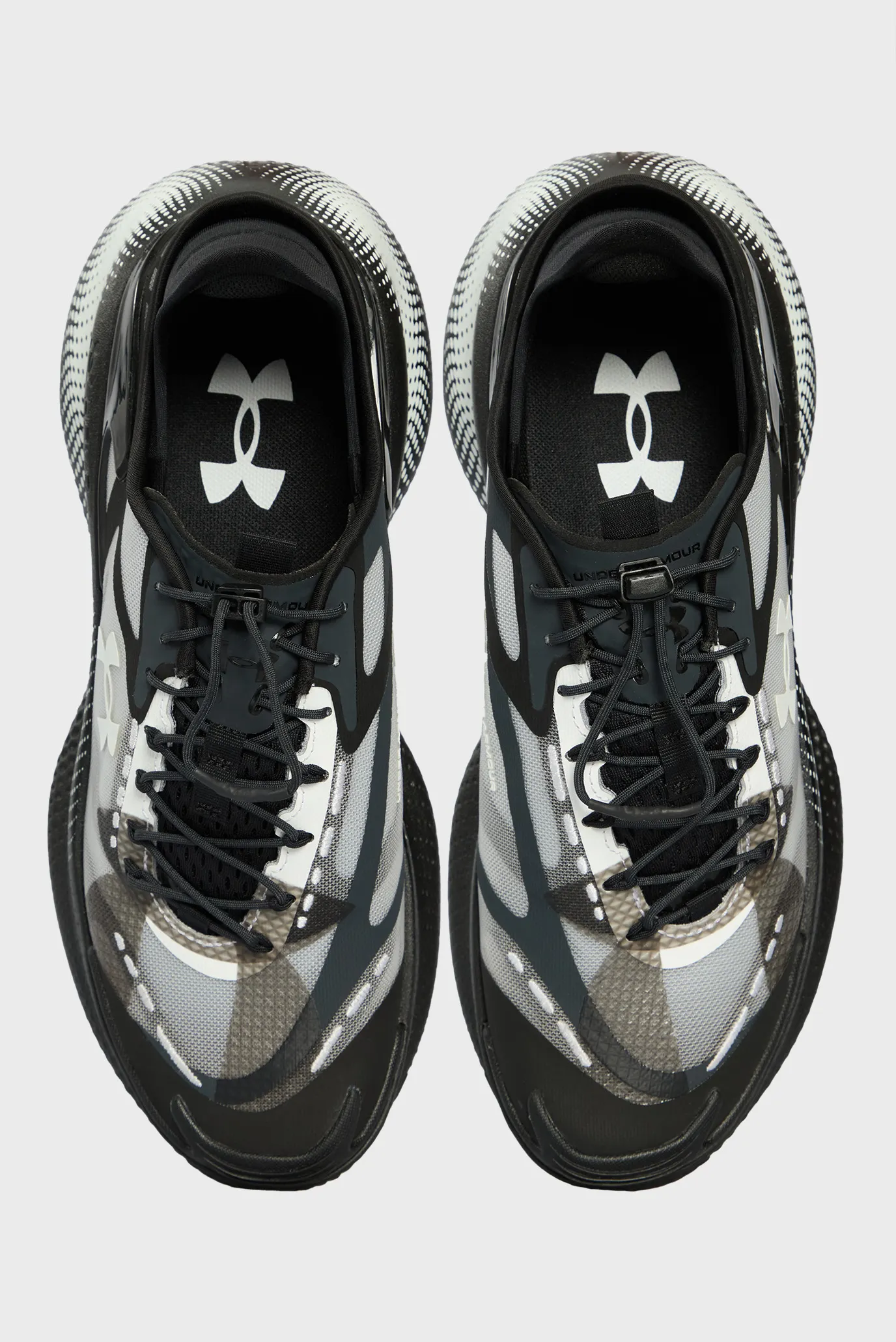 Кроссовки UA Echo 4