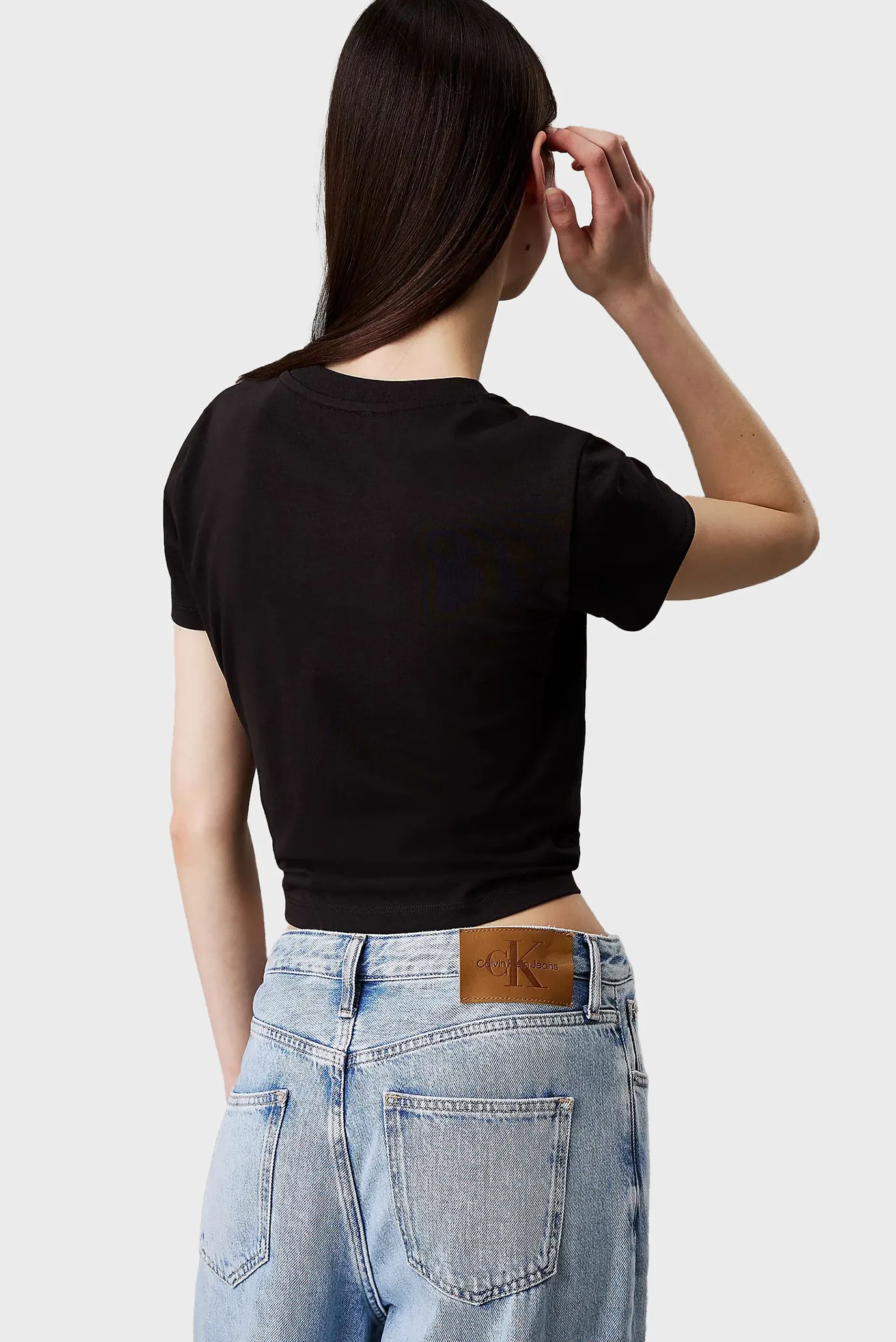 Футболка PLACED INSTITUTIONAL BABY TEE 3