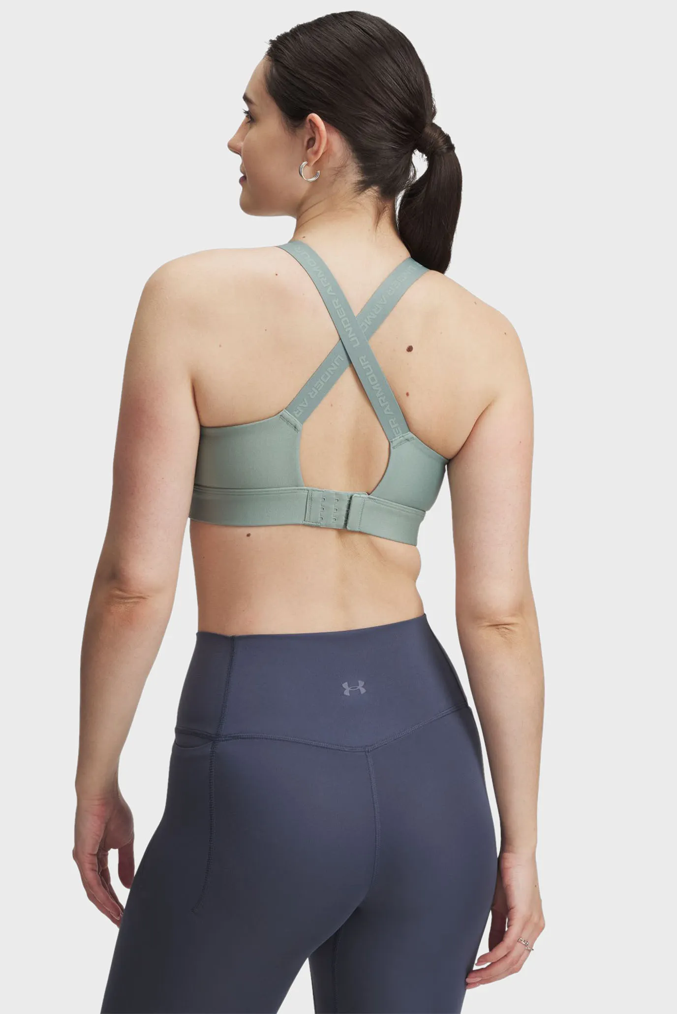 Top UA Infinity High 2.0 Bra 10