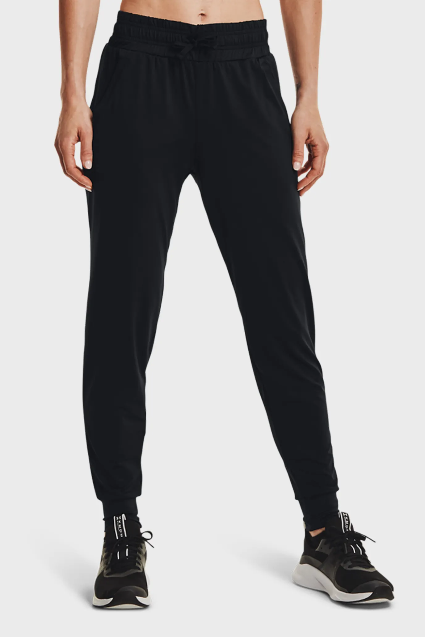 Штаны спортивные Tech Pant 1