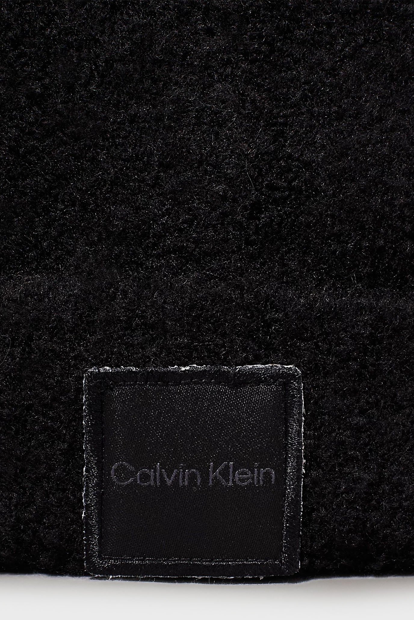 Shapka MODERN PATCH CHUNKY BEANIECalvin Klein Shapka MODERN PATCH CHUNKY BEANIE 4