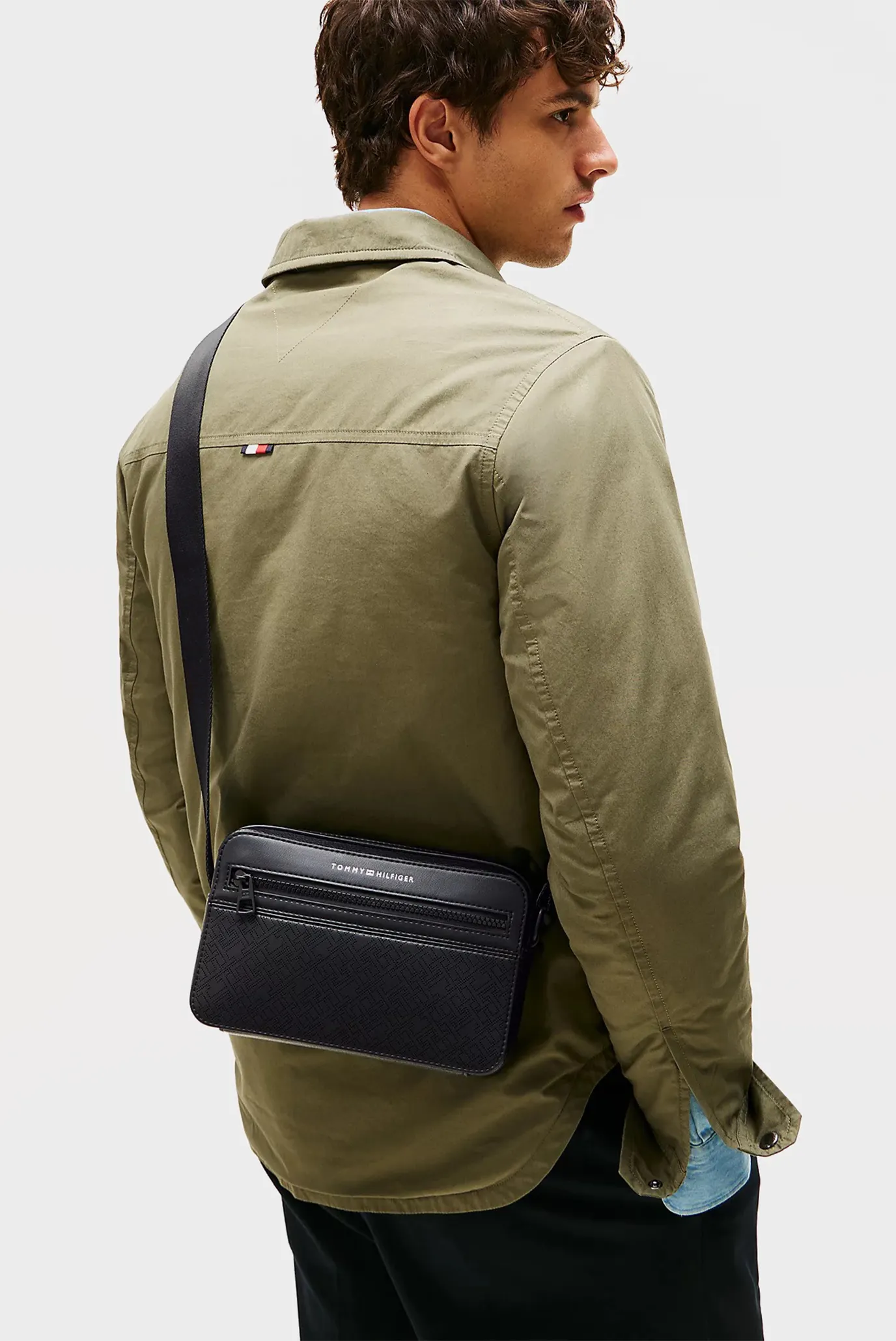 Сумка TH MONOGRAM EW REPORTER 2