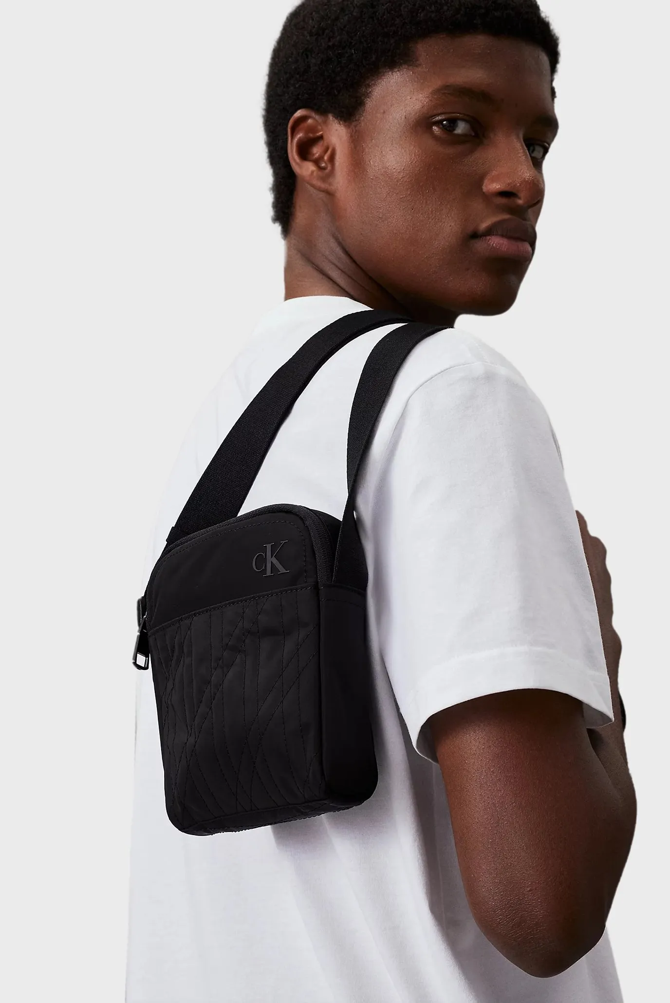 Sumka QUILTED REPORTER14 2