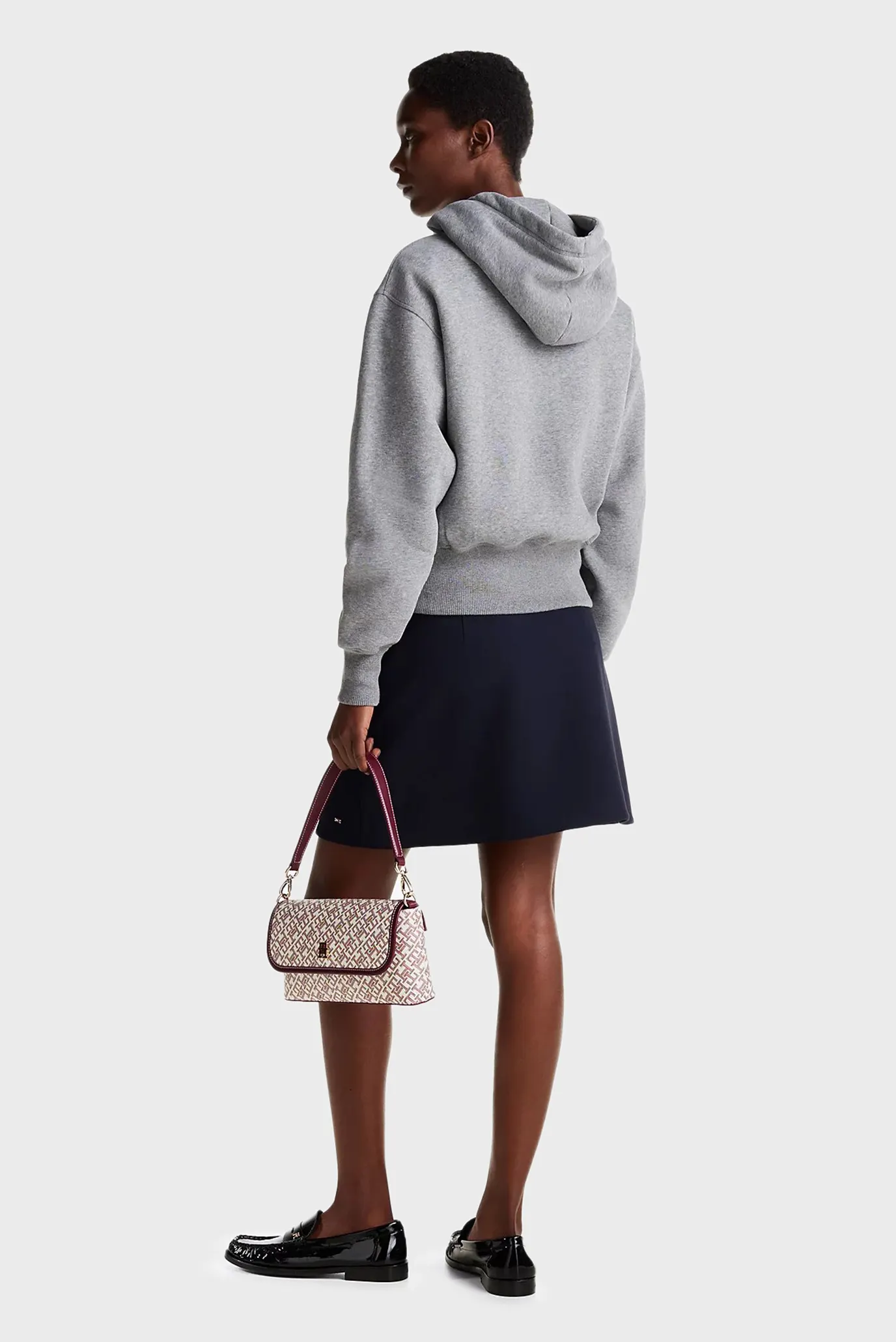 Hudi REG VARSITY HOODIE 3