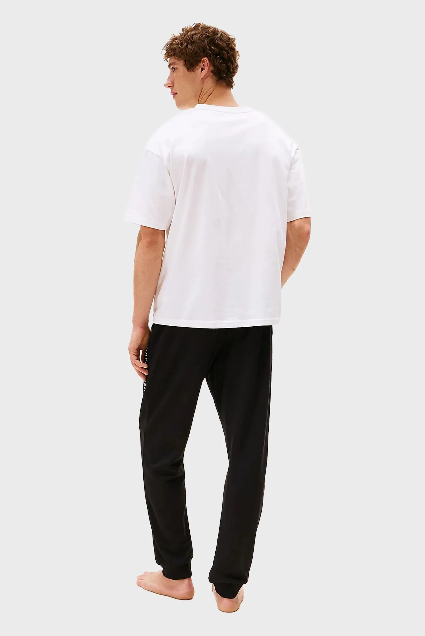 Futbolka SS TEE CONT. LOGO 3