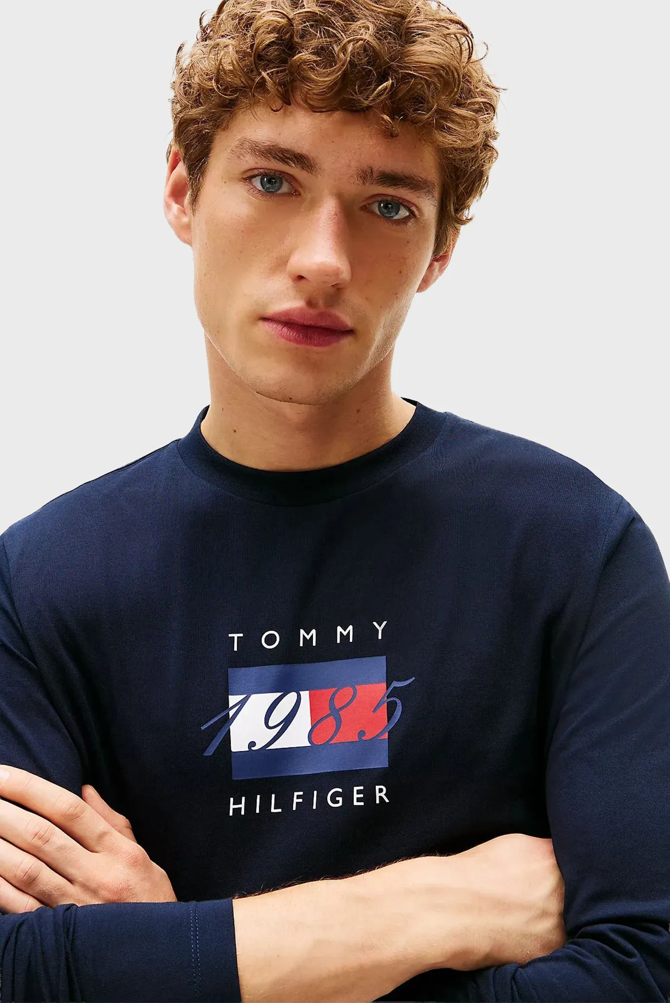 Uzun yengli futbolka/LINEAR FLAG GRAPHIC LS TEE 4