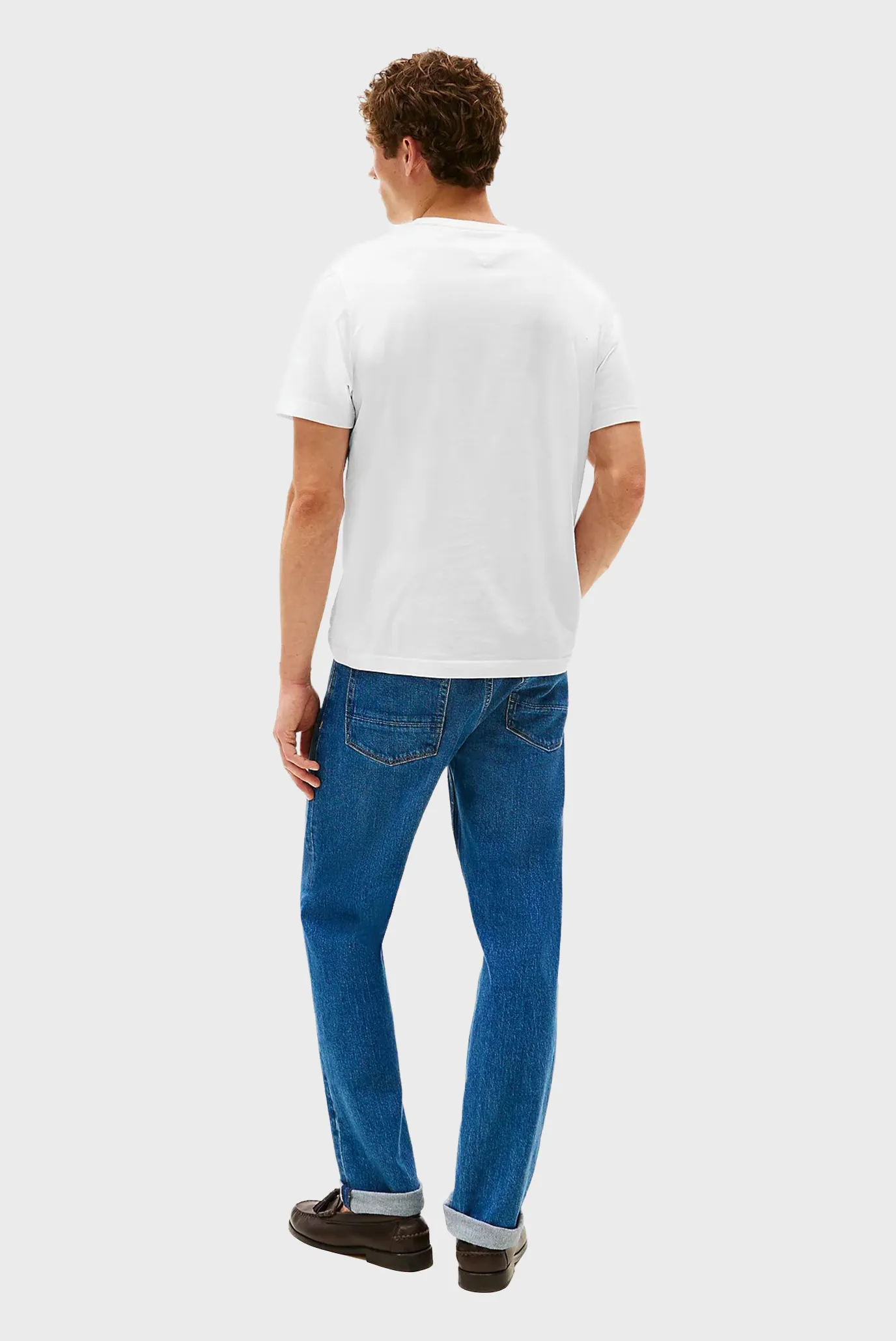 Futbolka OUTLINE FLAG SCRIPT TEE 3