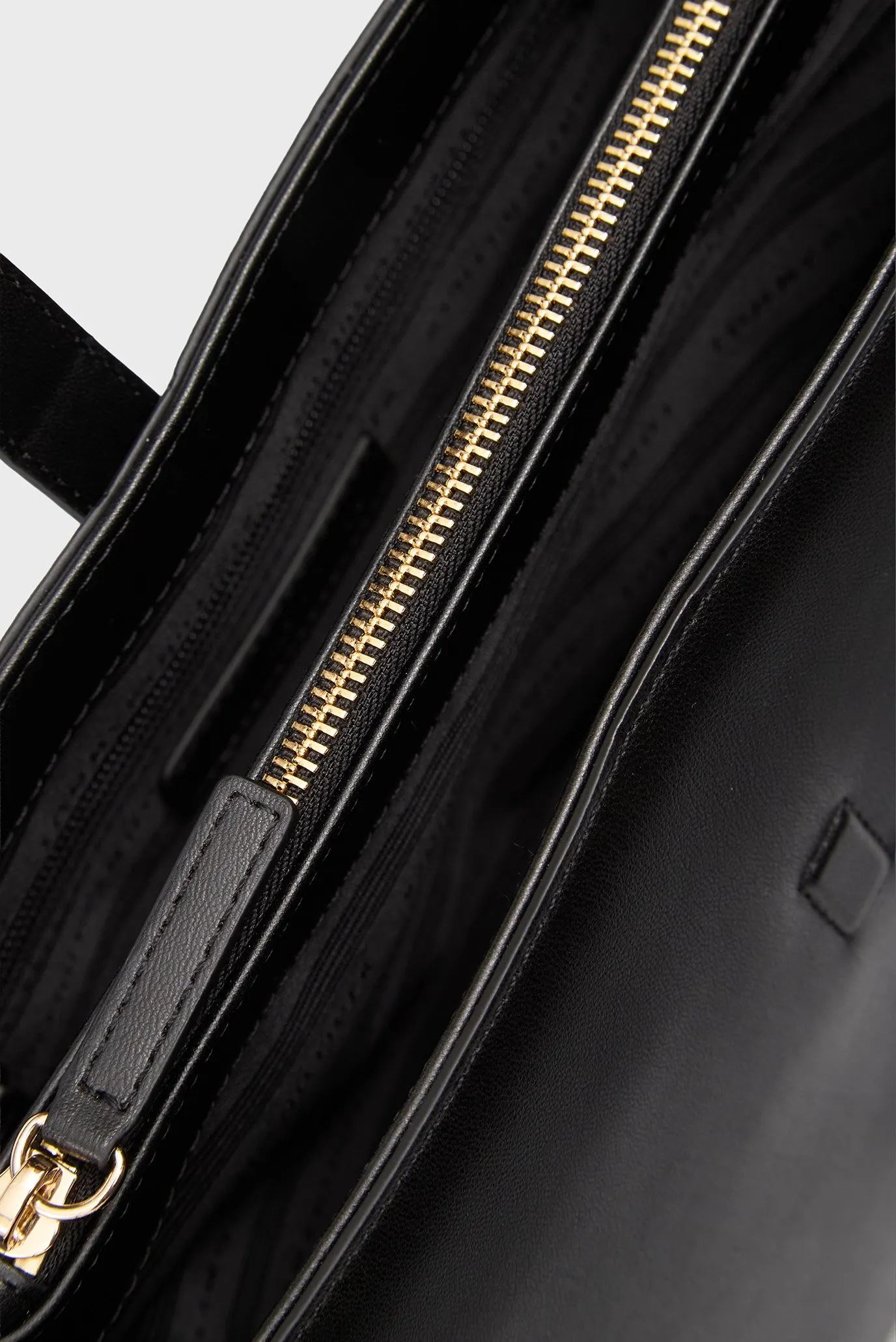 Sumka TH LIBRE MED SATCHEL 2