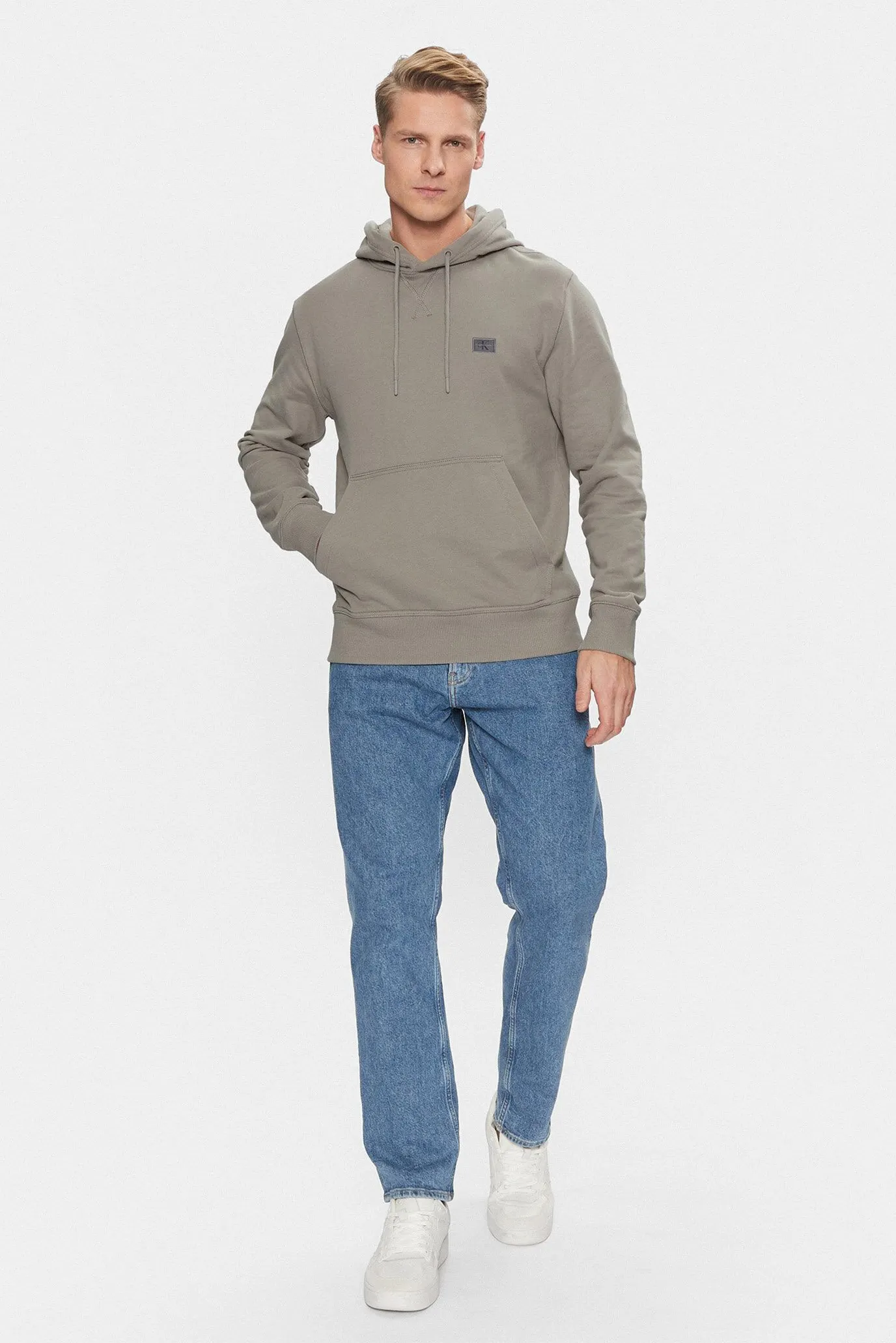 Hudi WOVEN LABEL HOODIE 2