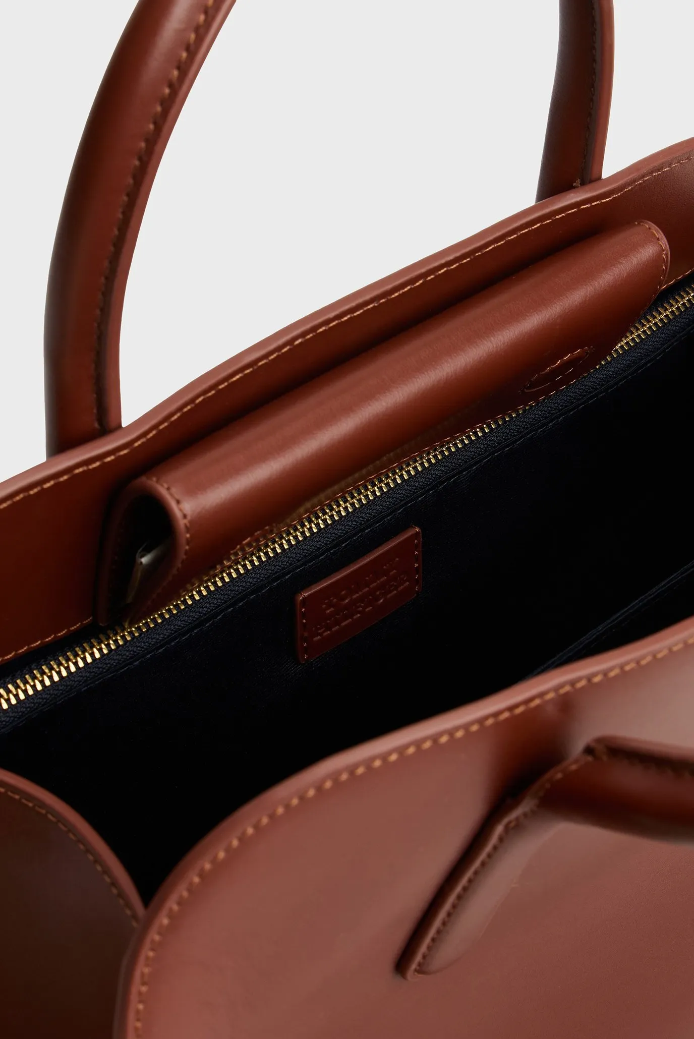 Sumka ICONIC LEATHER MED SATCHEL 4