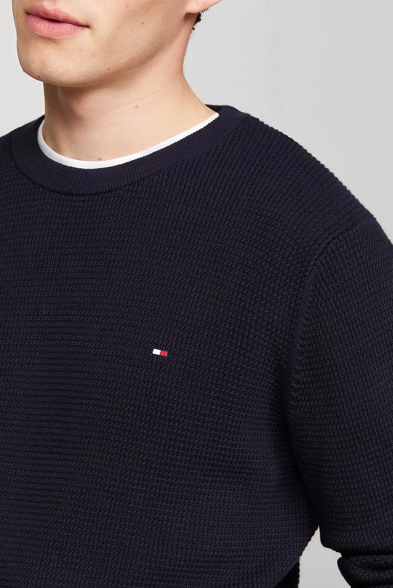 Sviter REFINED STRUCTURE CREW NK 4