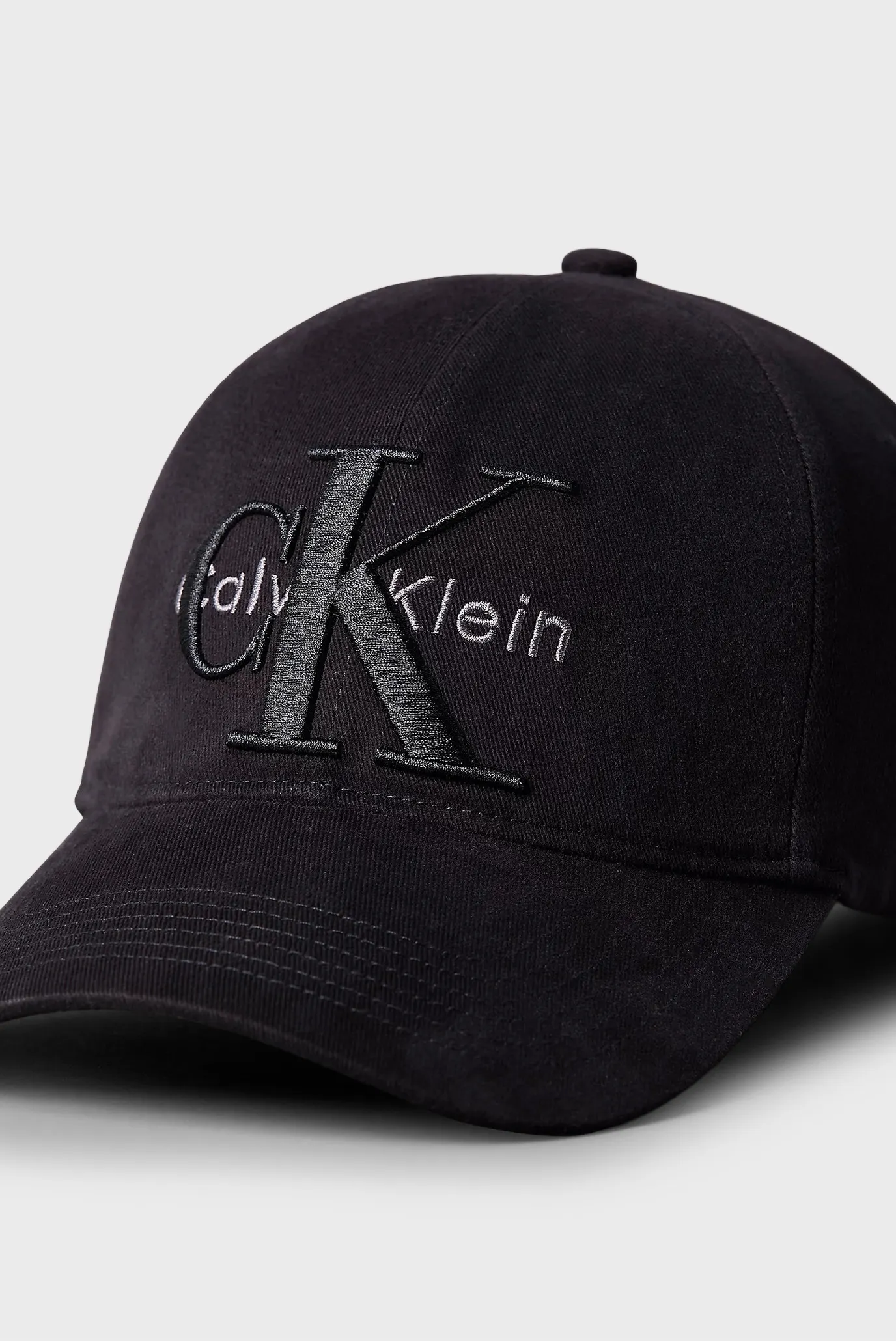 Кепка LARGE LAYERED MONOLOGO CAP 4